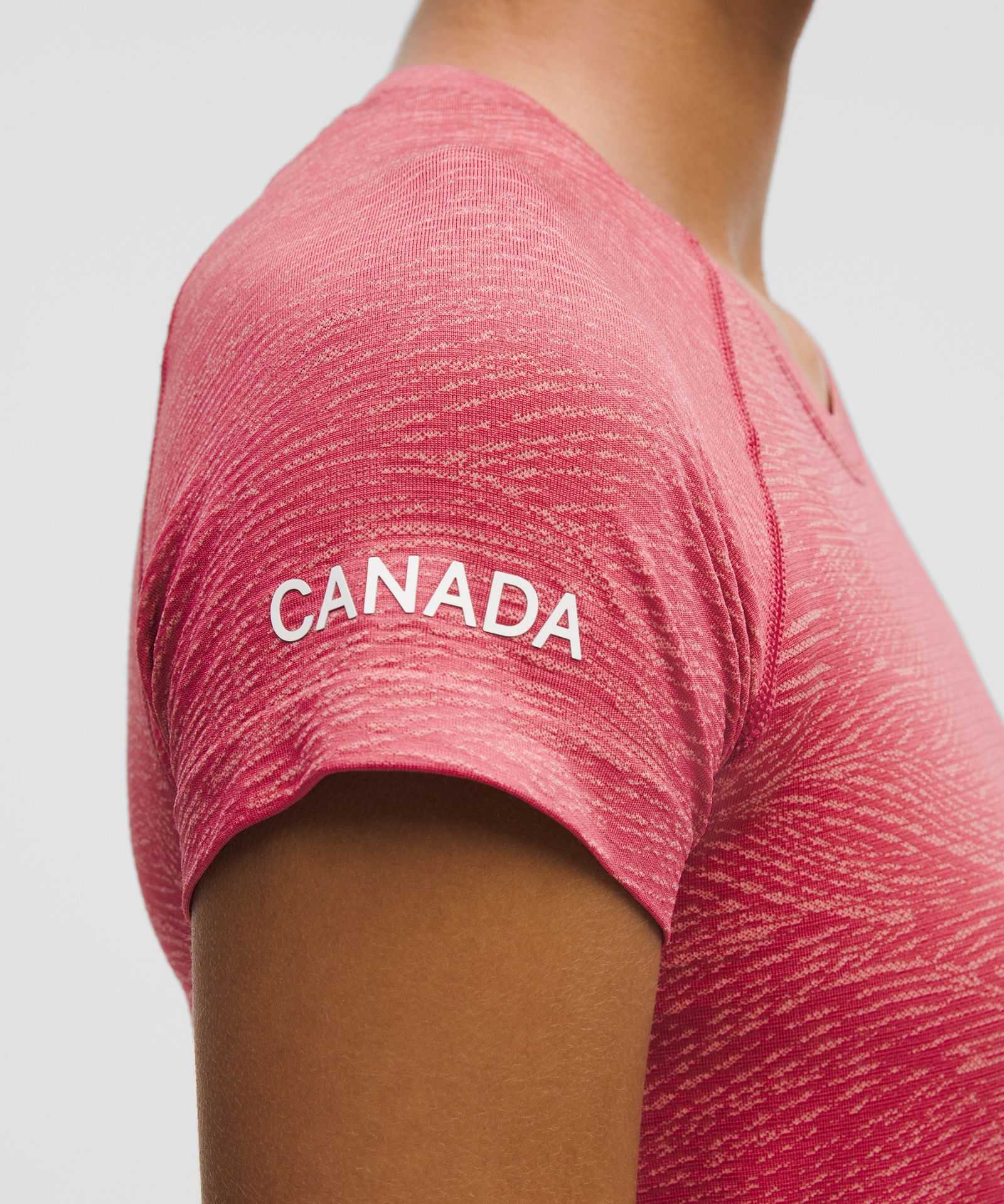 Lululemon Team Canada Swiftly Tech Short-Sleeve Shirt 2.0 Hip Length *CPC Logo — фото 7