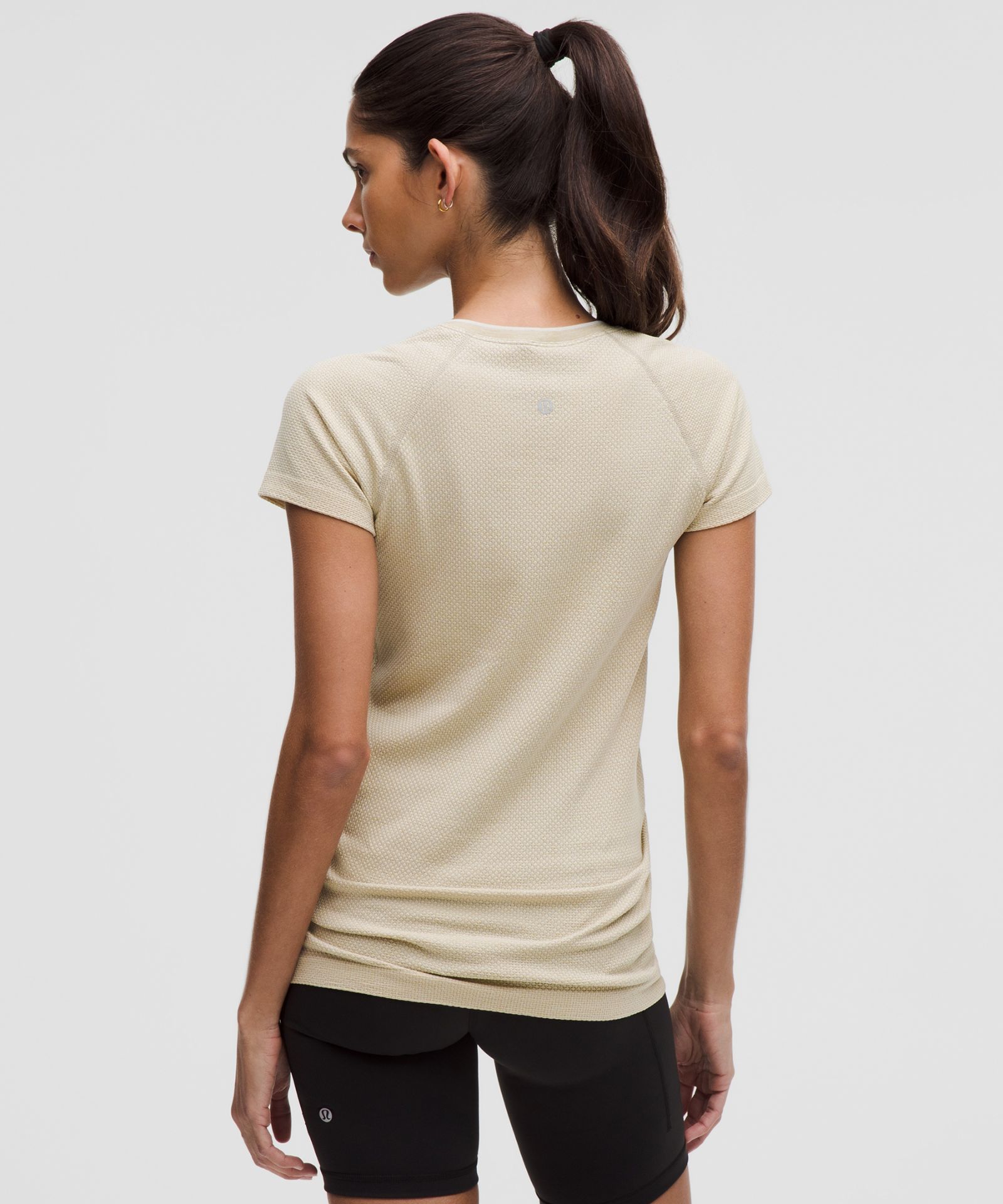 Lululemon Swiftly Tech Short-Sleeve Shirt 2.0 Hip Length *Textured Knit — фото 3