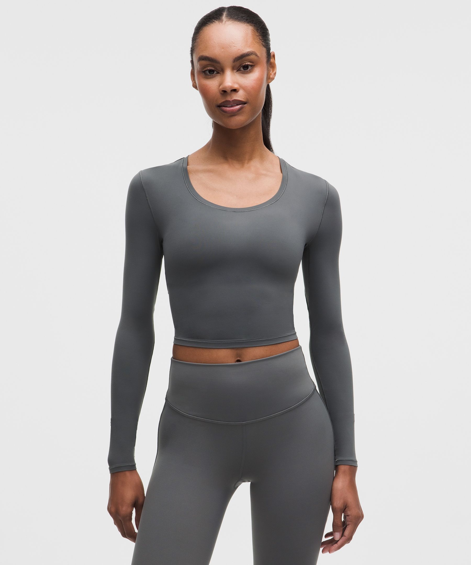 Unrestricted Power Cropped Long-Sleeve Shirt