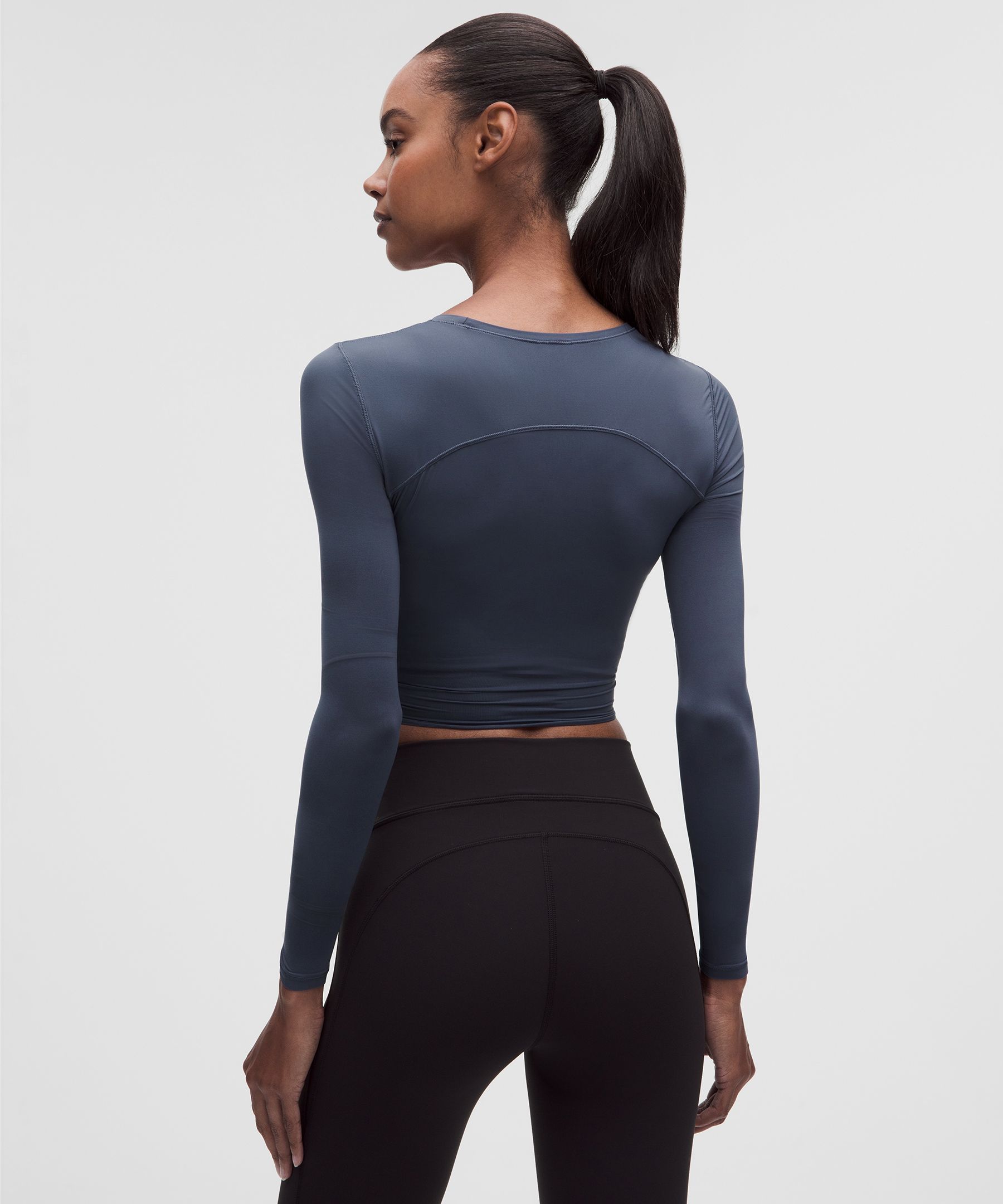 Unrestricted Power Cropped Long-Sleeve Shirt
