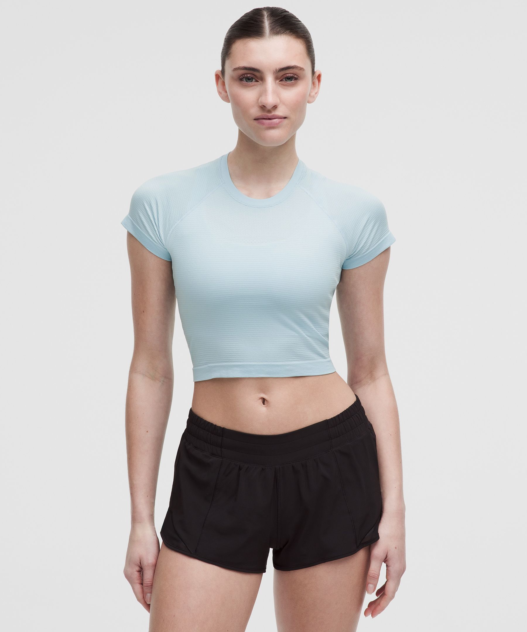 Swiftly Tech Cropped Short-Sleeve Shirt 2.0