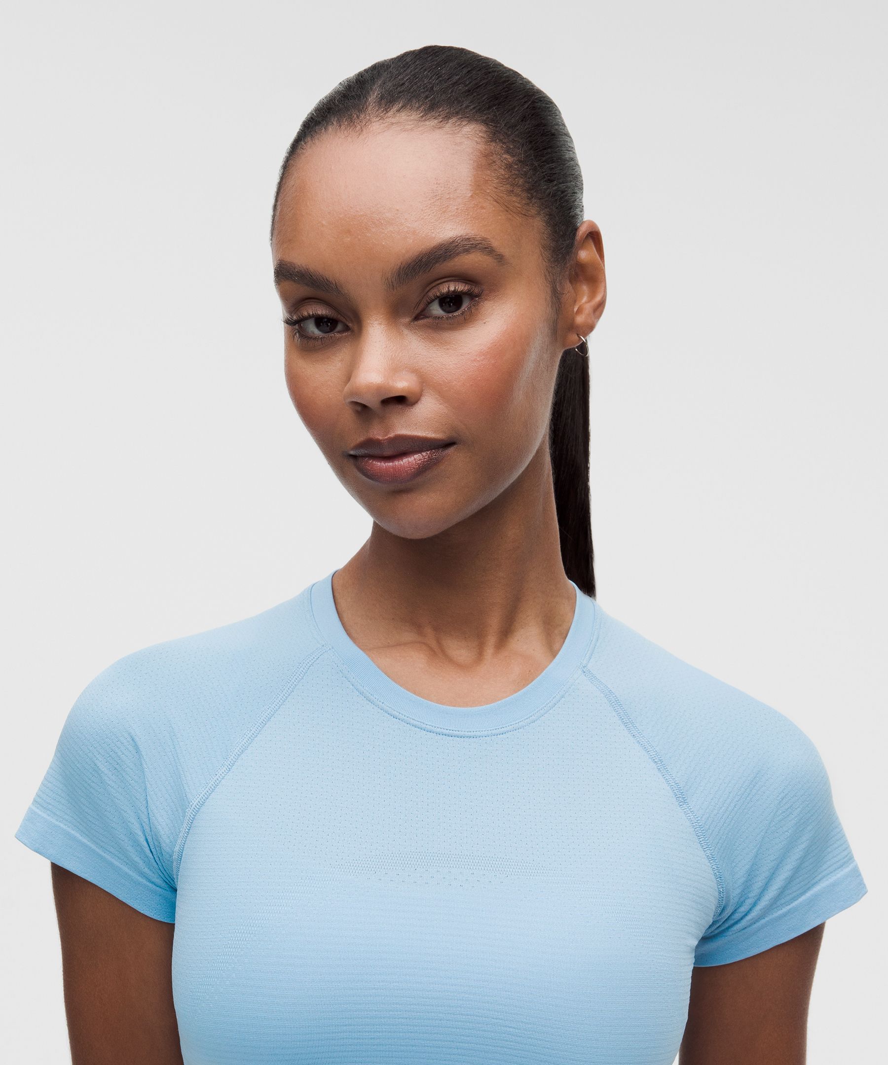 Swiftly Tech Cropped Short-Sleeve Shirt 2.0