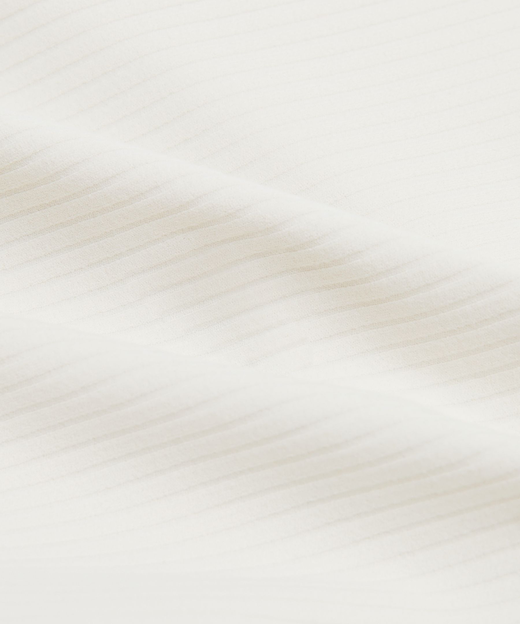Ribbed Nulu Split-Neck Long-Sleeve Shirt