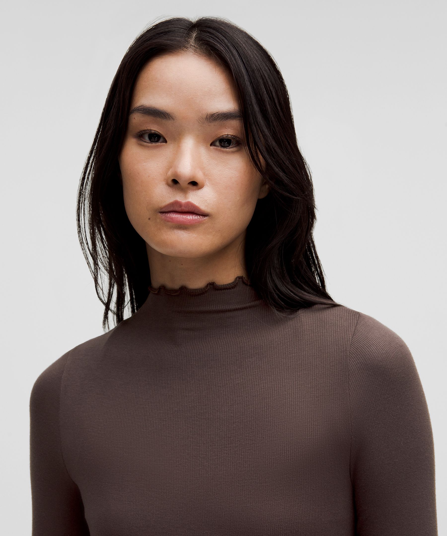 LULULEMON HOLD TIGHT LETTUCE-EDGE TURTLENECK 
