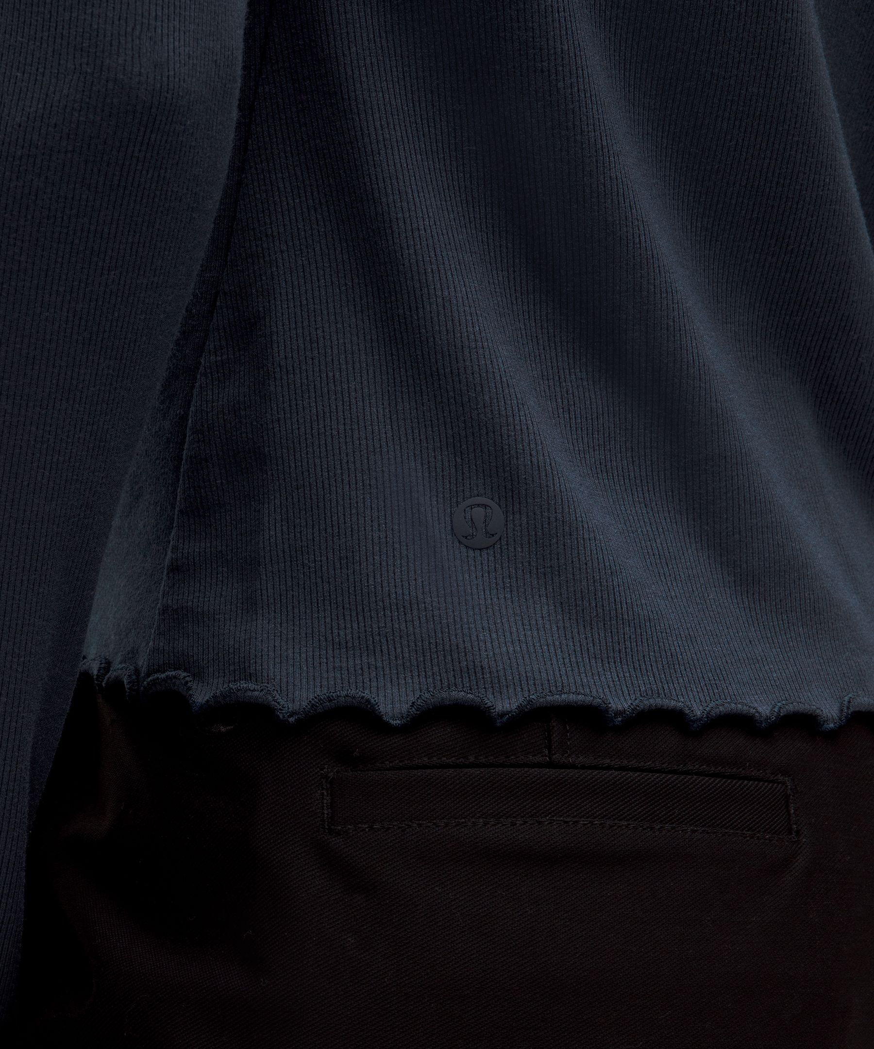 Lululemon Hold Tight Lettuce-edge Turtleneck