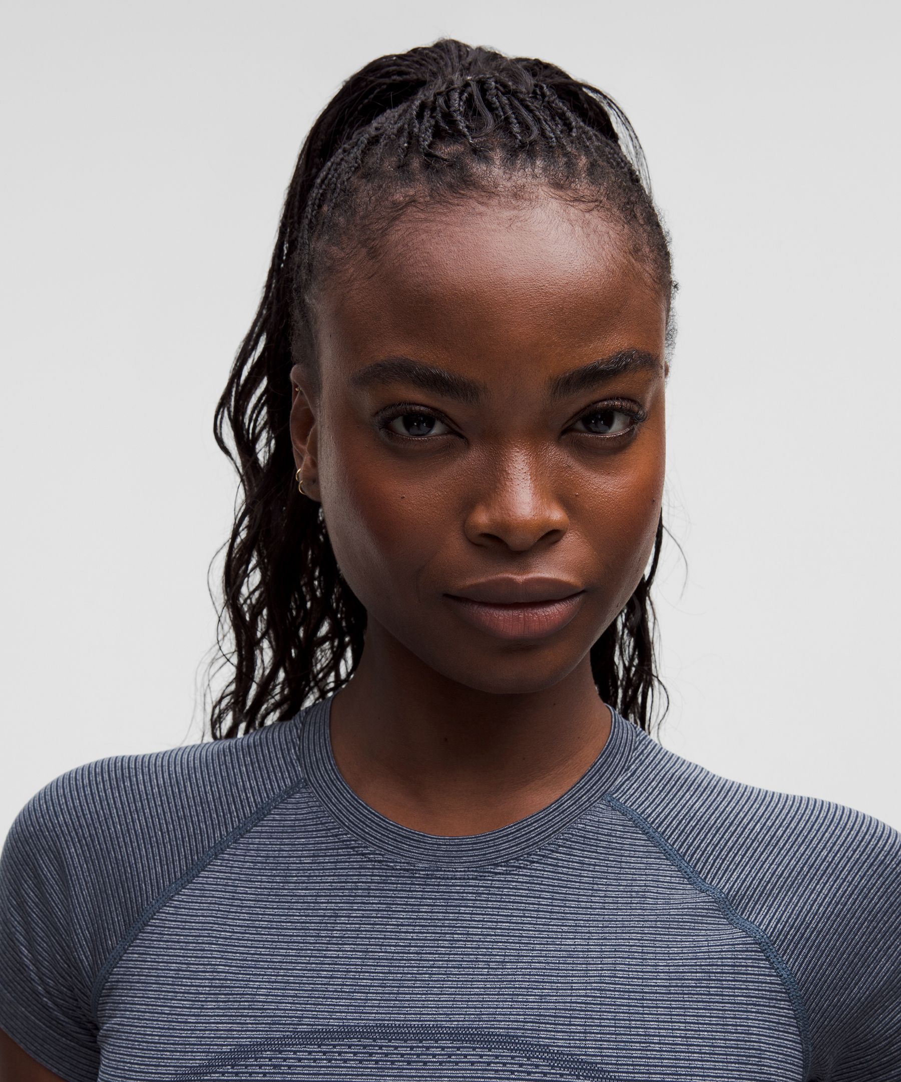 Swiftly Tech Cropped Short-Sleeve Shirt 2.0 | Women's Short Sleeve Shirts & Tee's
