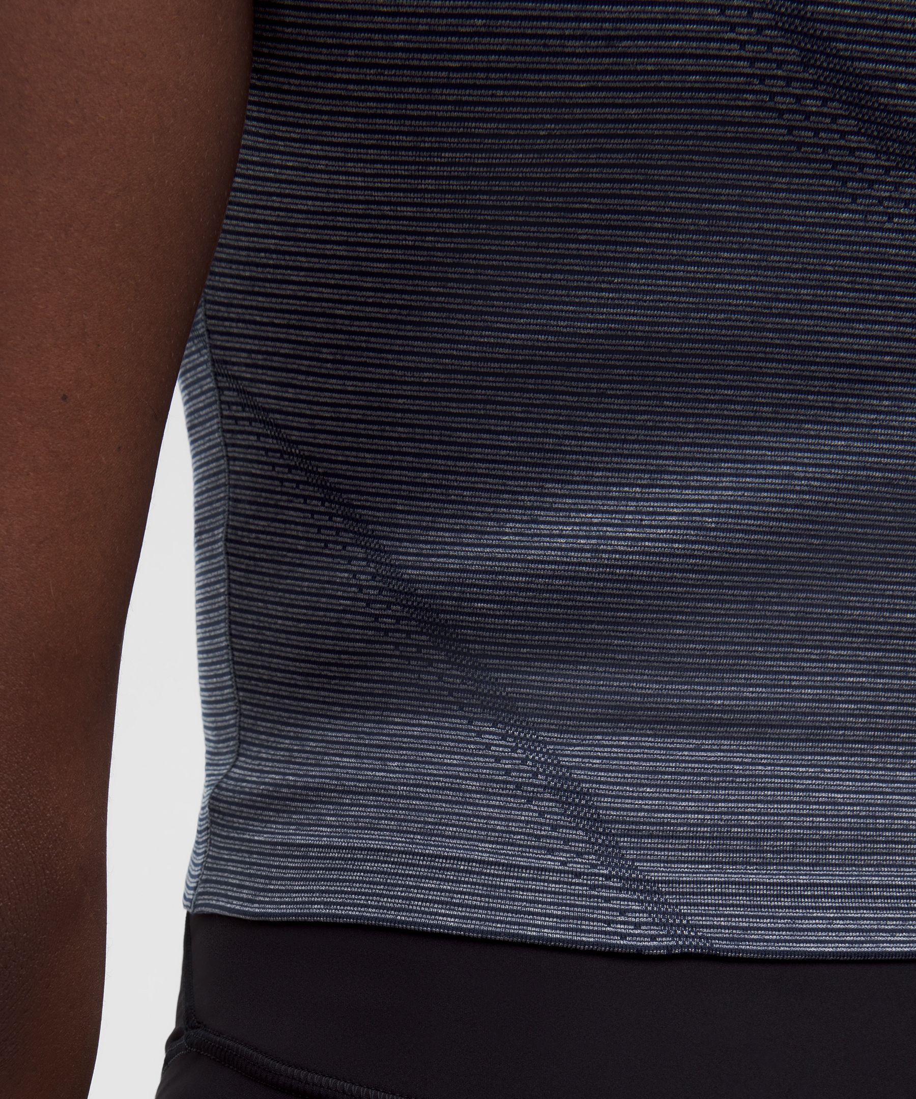 Swiftly Tech Cropped Short-Sleeve Shirt 2.0 | Women's Short Sleeve Shirts & Tee's