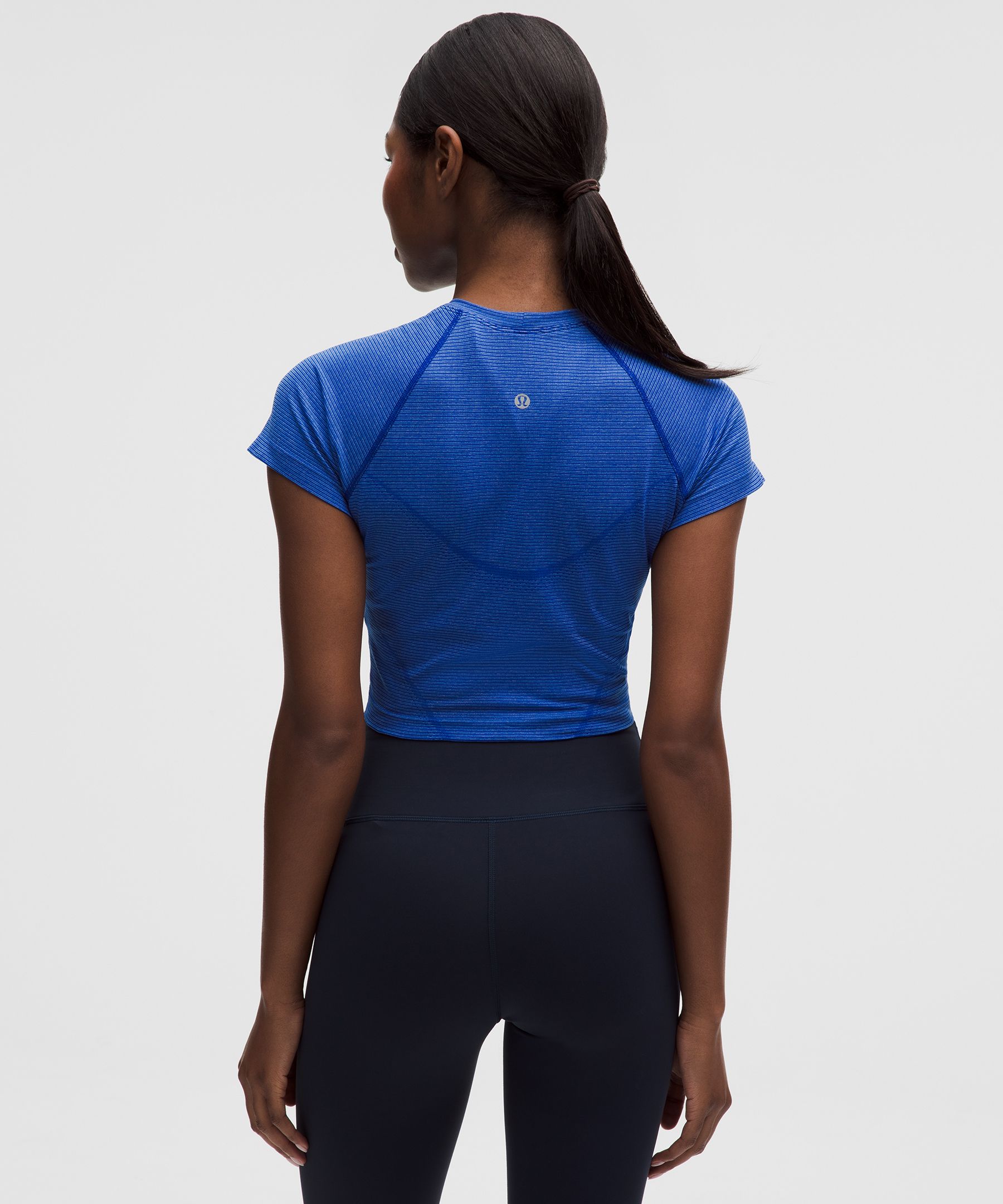 Swiftly Tech Cropped Short-Sleeve Shirt 2.0