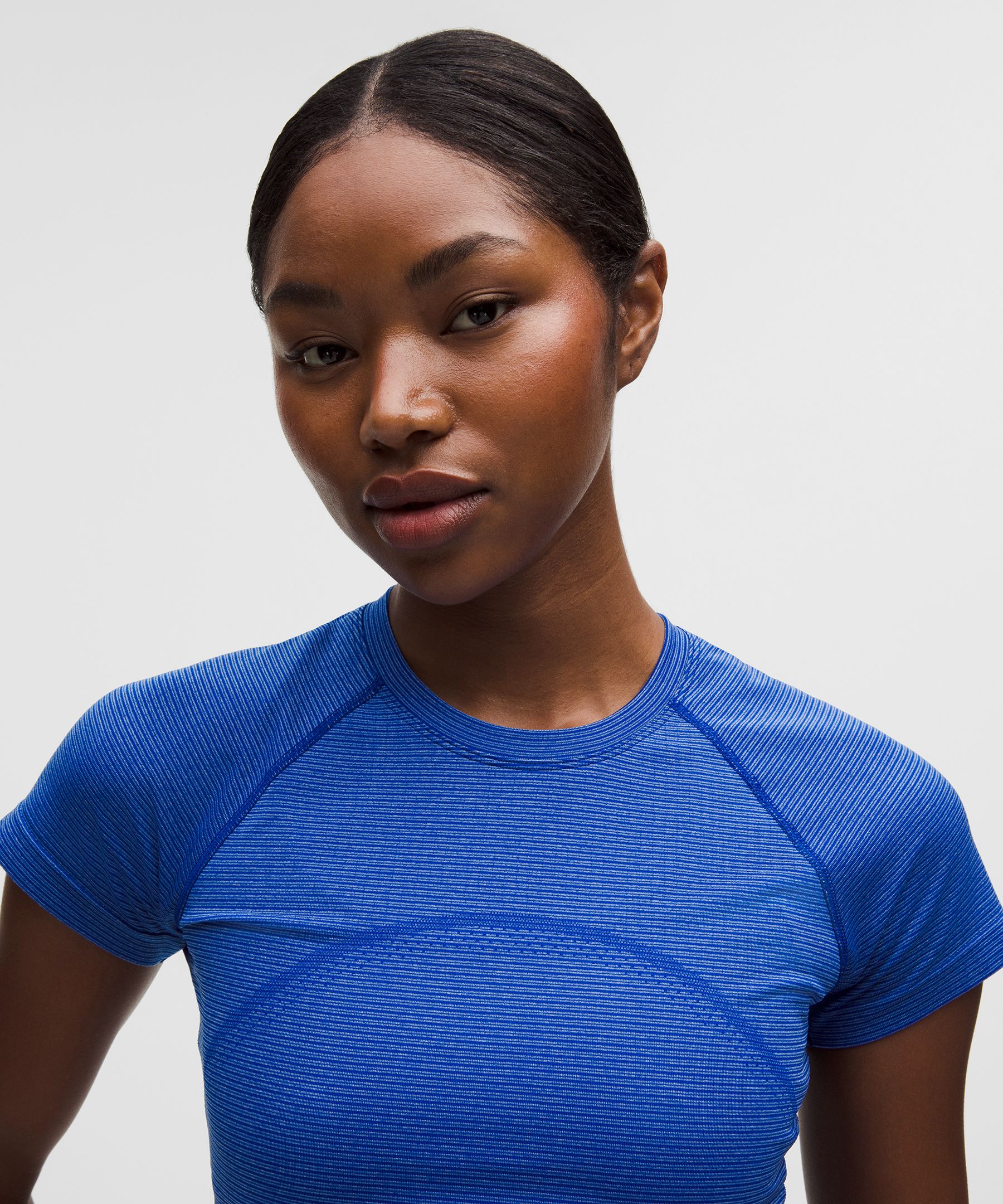 Swiftly Tech Cropped Short-Sleeve Shirt 2.0