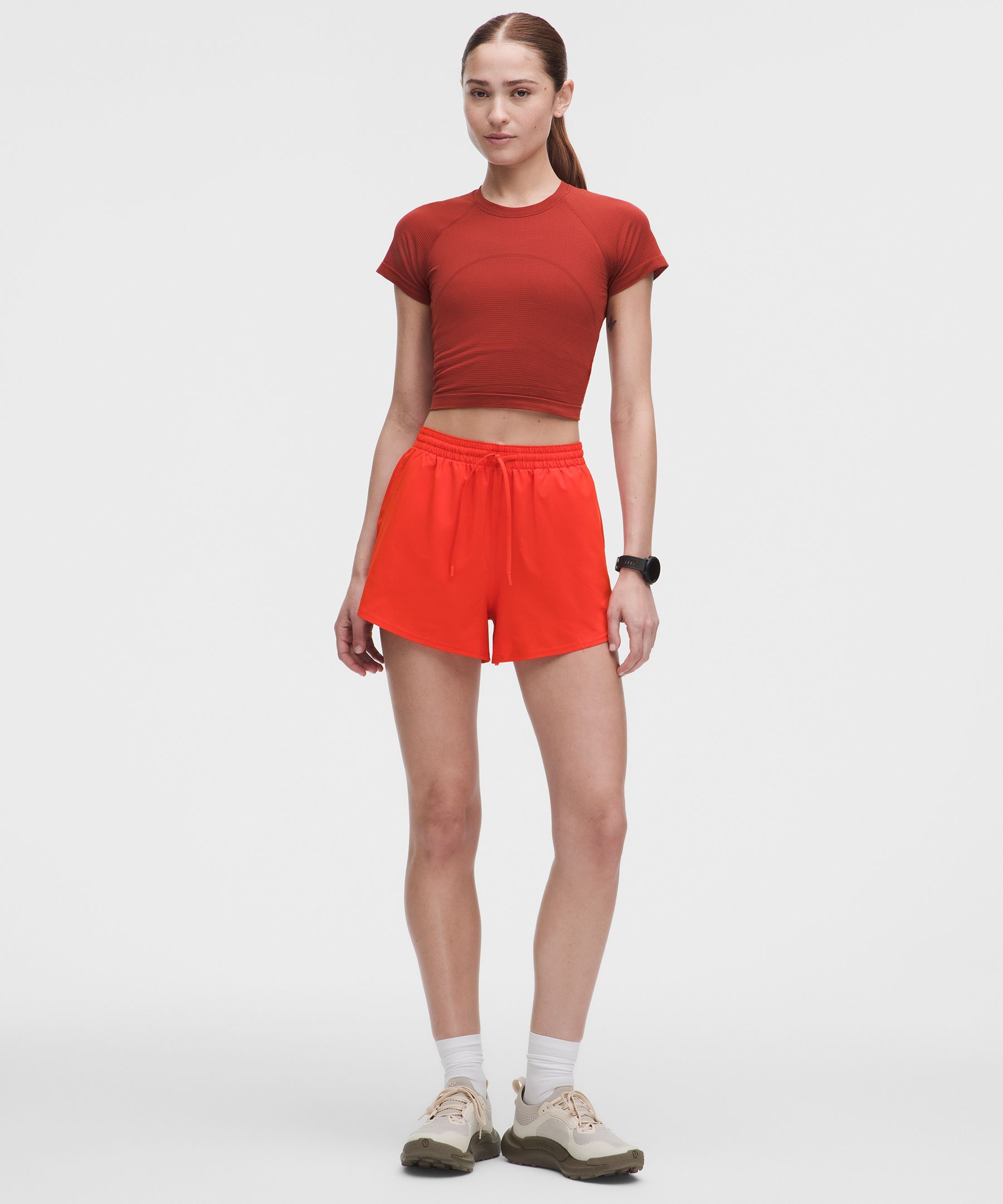 Playera Cropped Swiftly Tech 2.0 de manga corta
