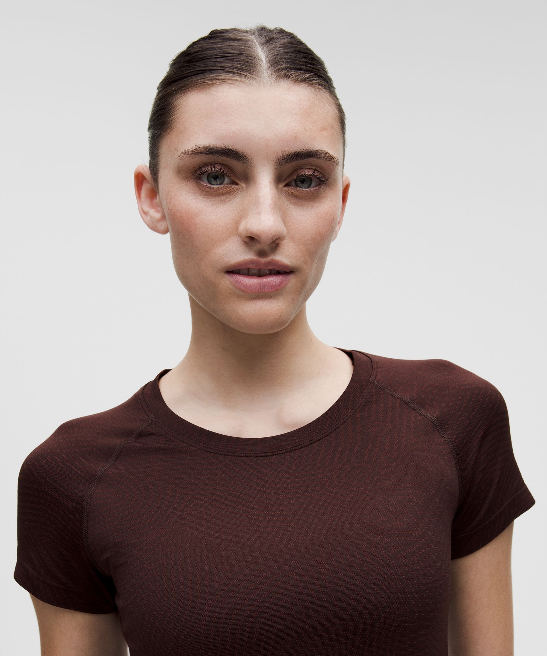 Team Canada Swiftly Tech Short-Sleeve Shirt 2.0 *COC Logo