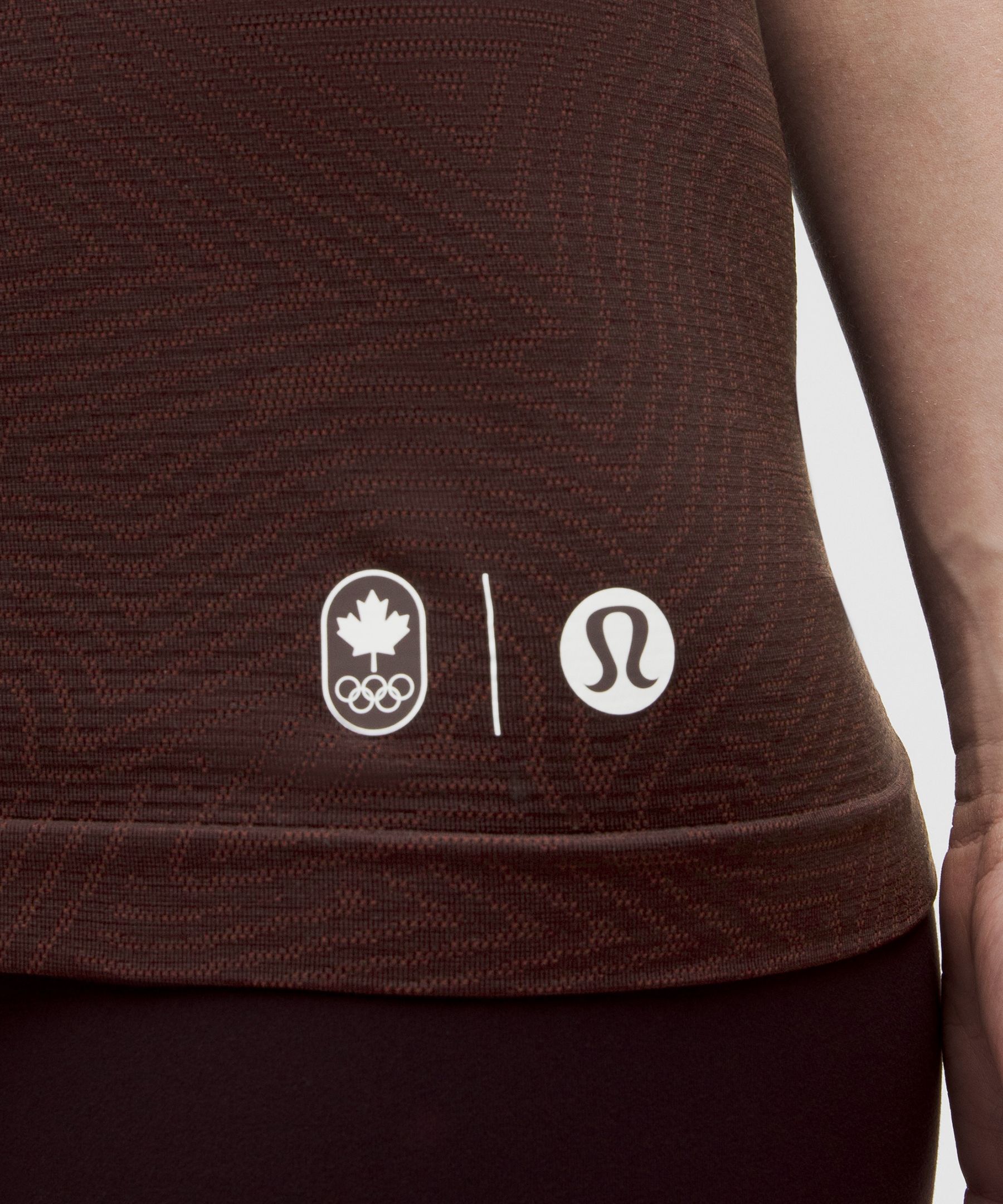 Team Canada Swiftly Tech Short-Sleeve Shirt 2.0 *COC Logo