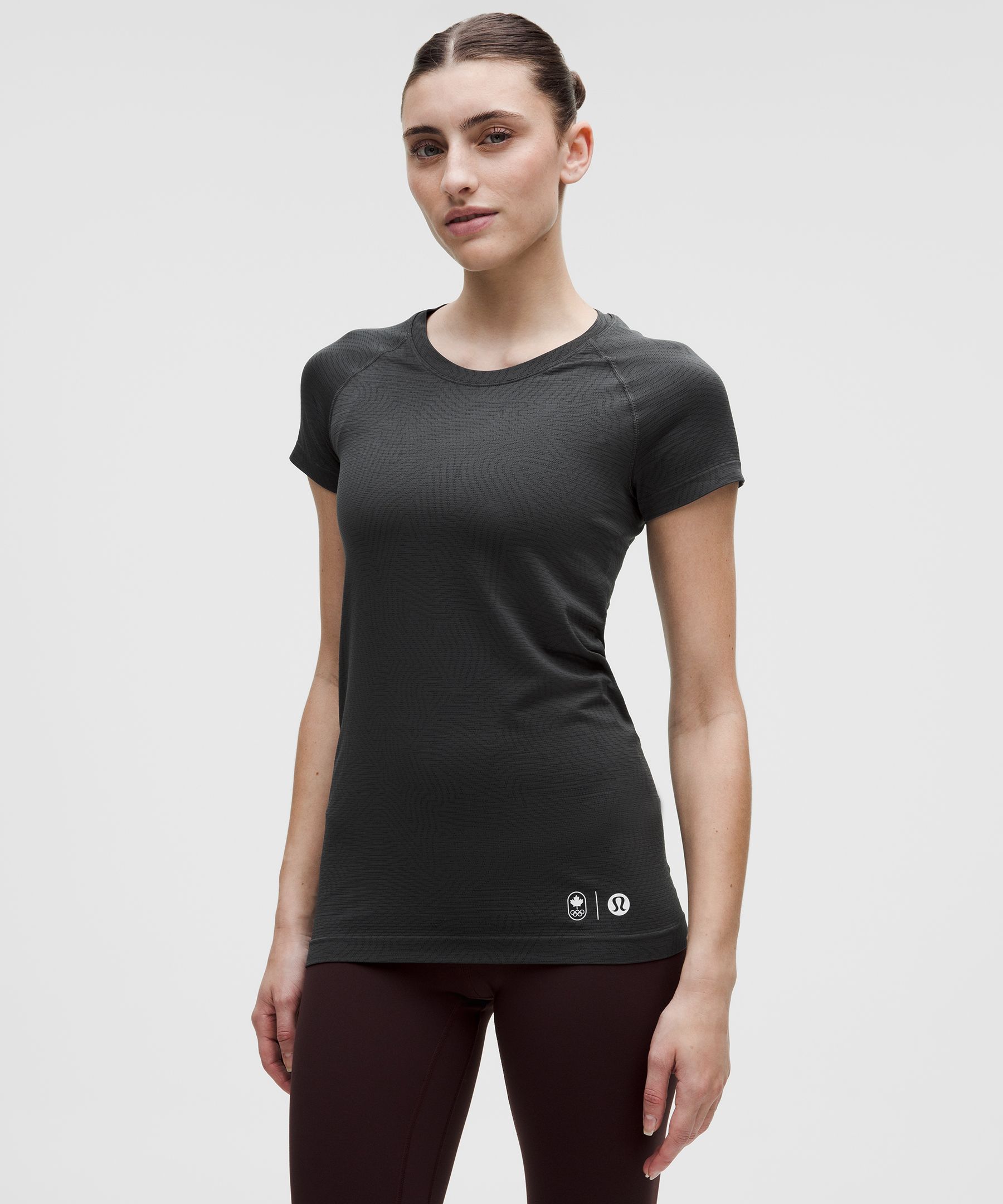lululemon  Team Canada Swiftly Tech Short-Sleeve Shirt 2.0 COC Logo - Size 8 - Red