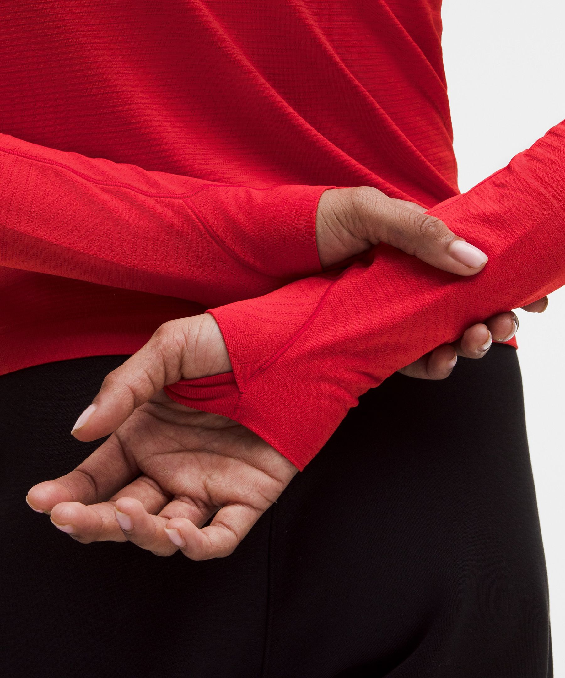 Team Canada Swiftly Tech Long-Sleeve Shirt 2.0 Waist Length *COC Logo