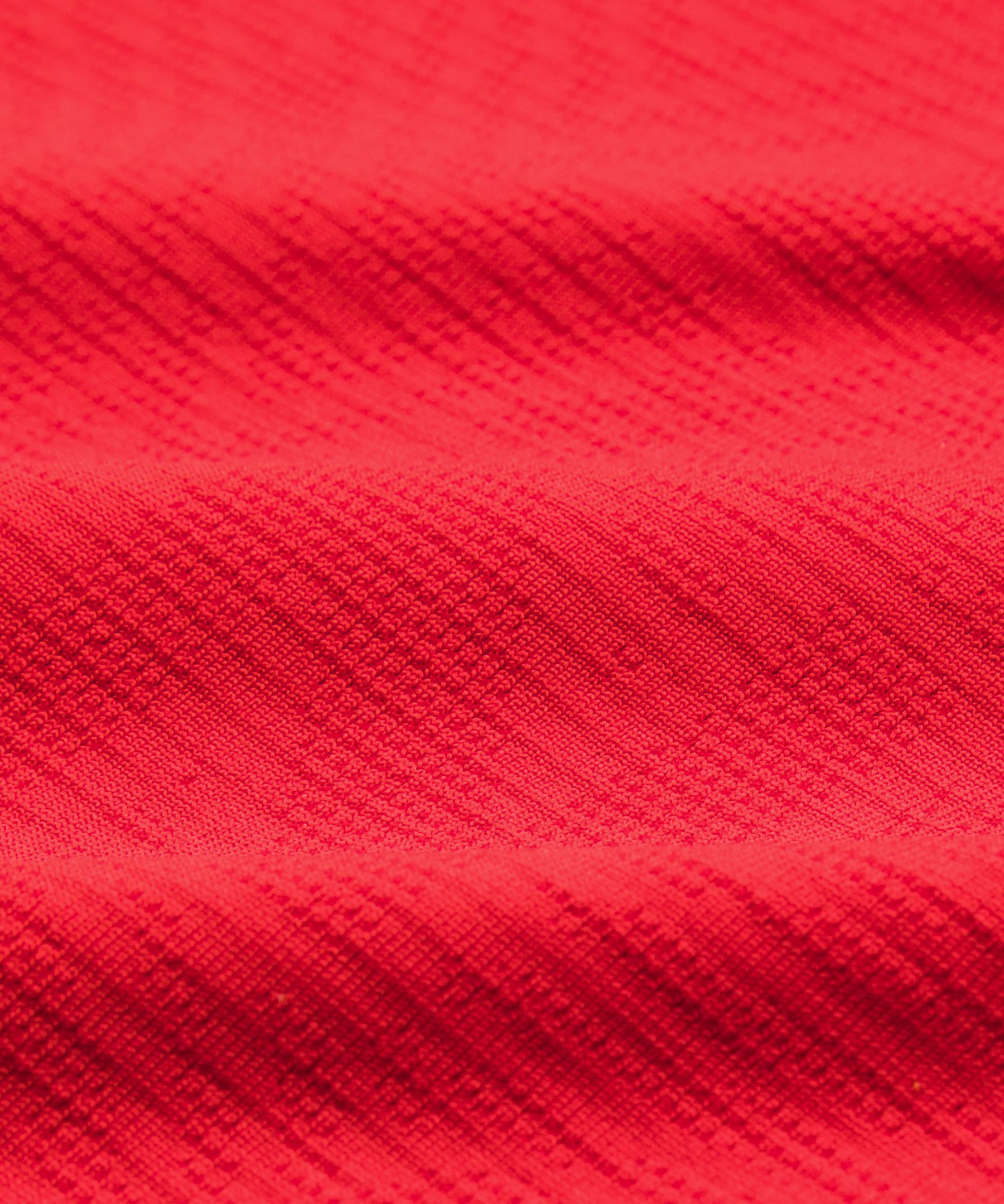 Team Canada Swiftly Tech Long-Sleeve Shirt 2.0 Waist Length *COC Logo