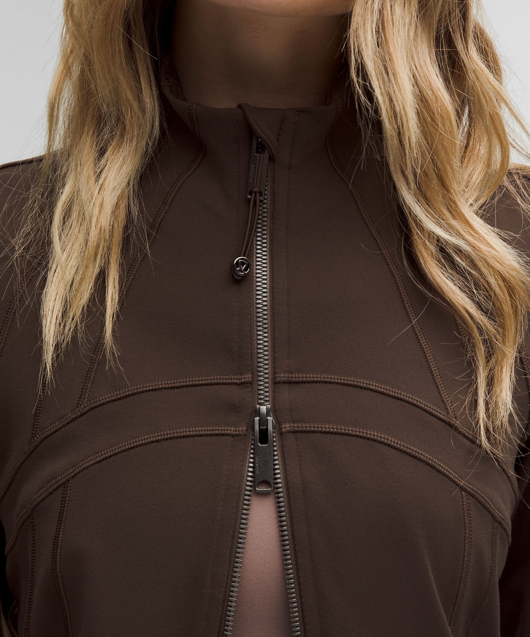 Define Track Jacket *Luon