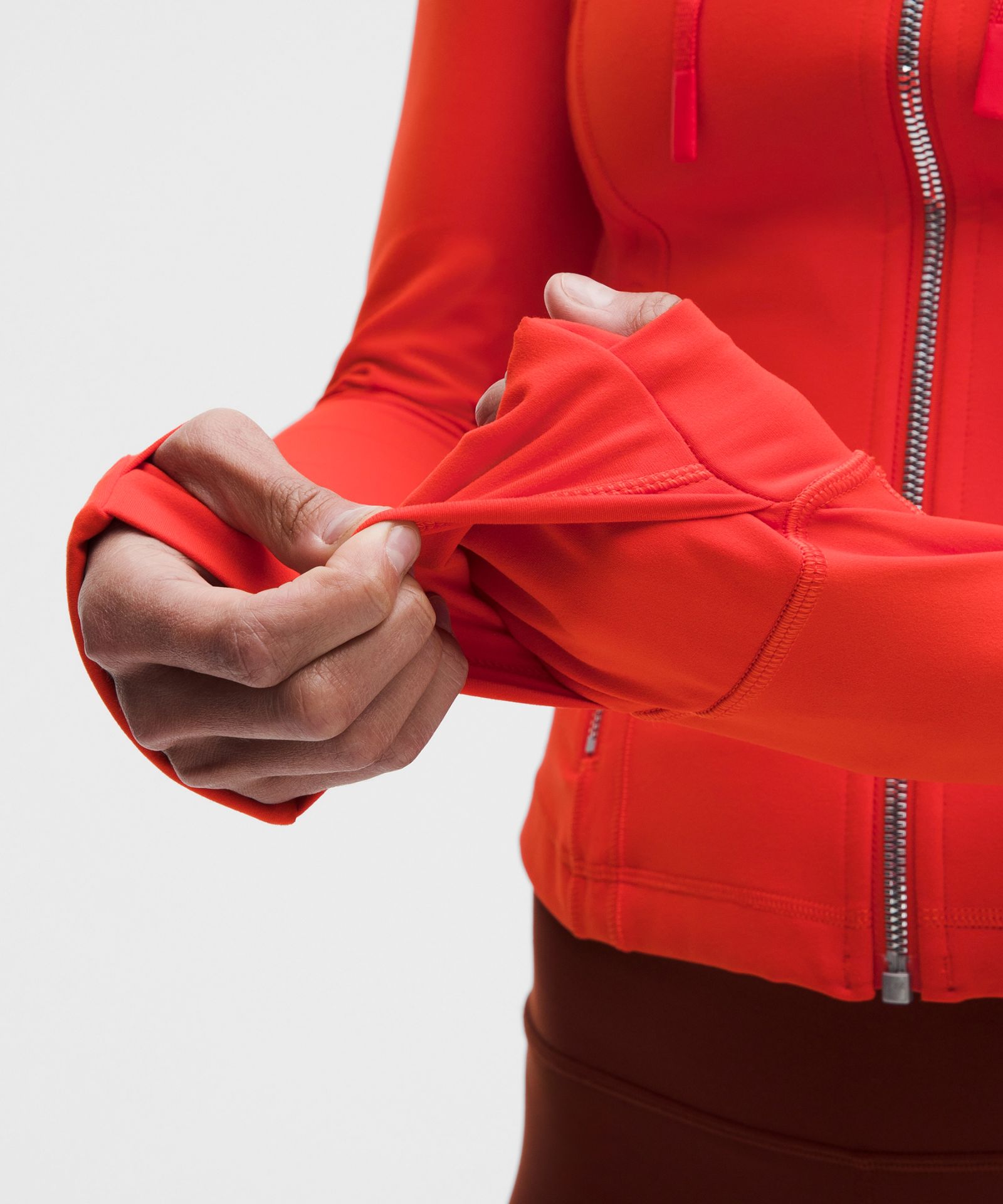 Женская укороченная куртка с капюшоном Lululemon Define — фото 7