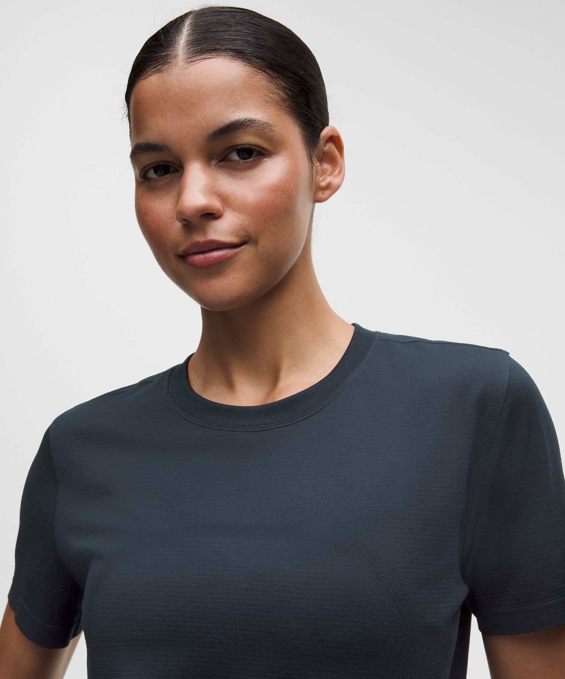 Swiftly Relaxed Short-Sleeve Shirt Hip Length *Updated Fit
