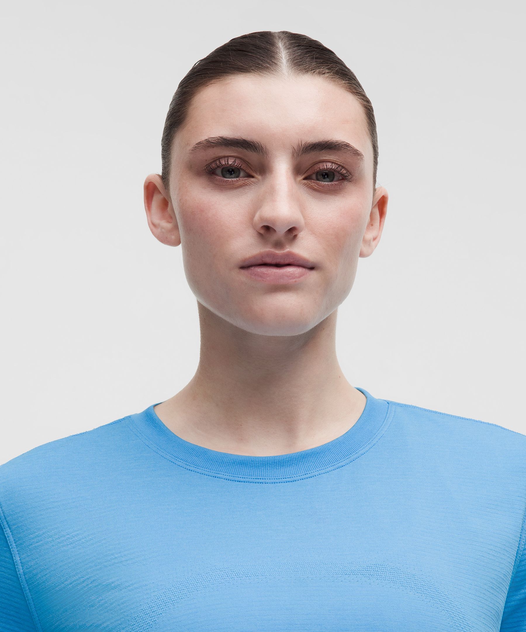 Swiftly Relaxed Short-Sleeve Shirt Hip Length *Updated Fit