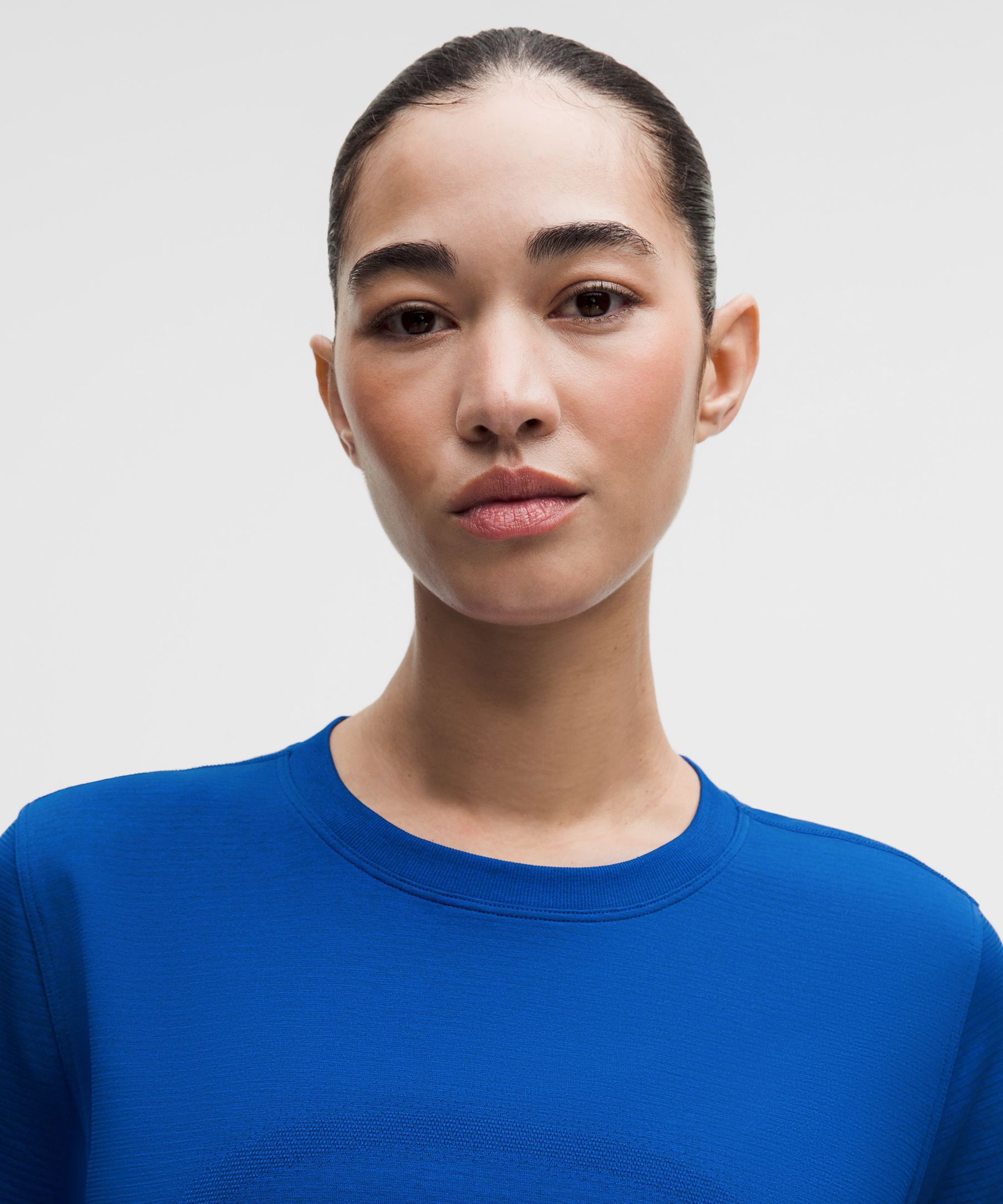 Swiftly Relaxed Short-Sleeve Shirt Hip Length *Updated Fit