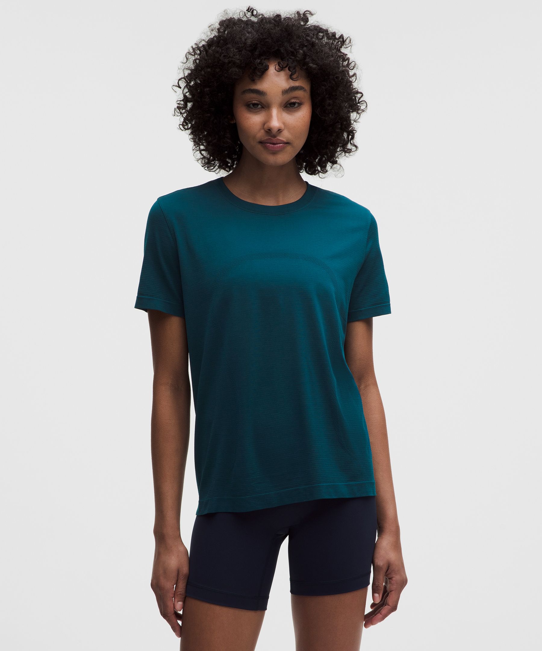 Swiftly Relaxed Short-Sleeve Shirt Hip Length *Updated Fit