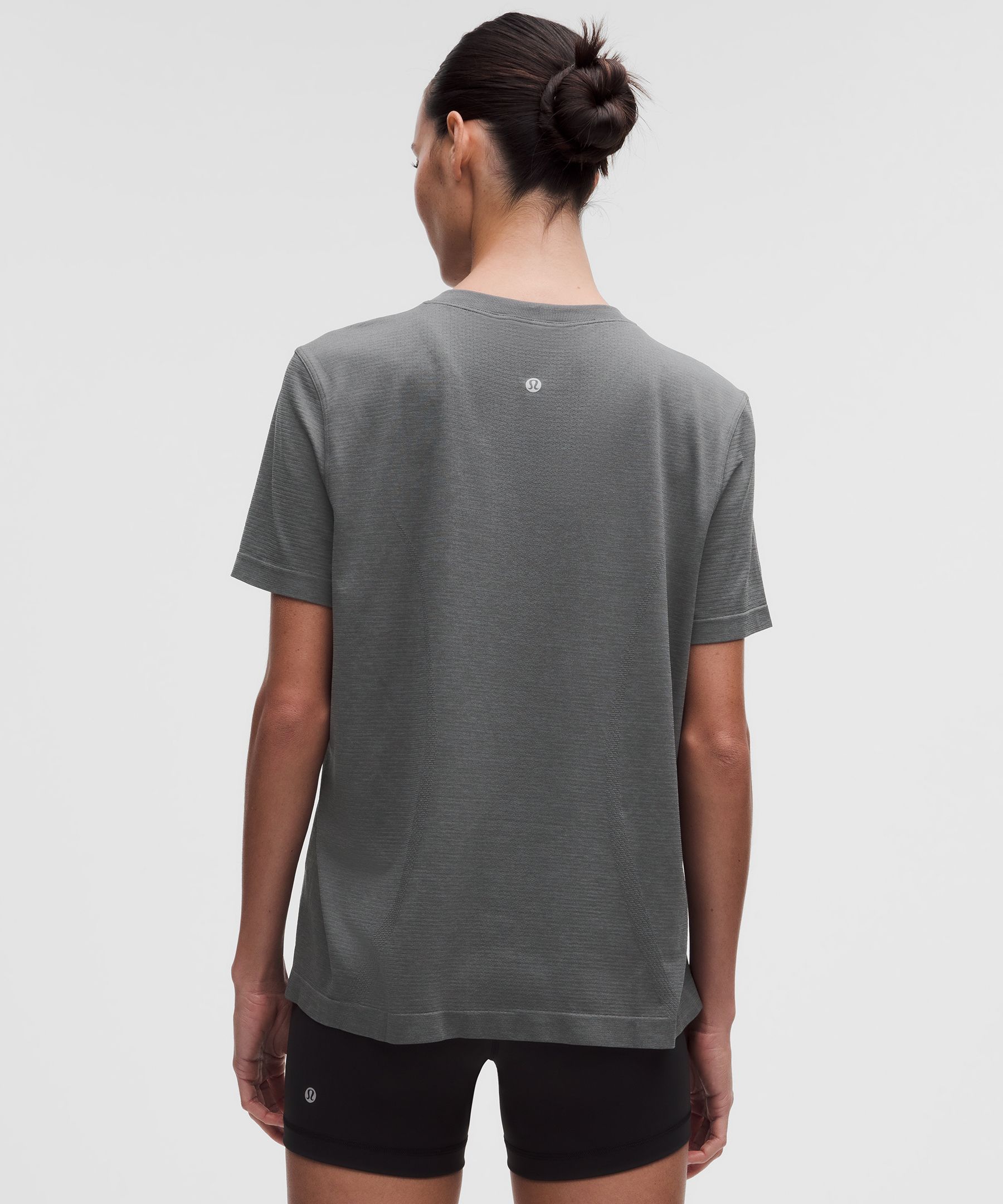T-shirt Swiftly coupe d&eacute;contract&eacute;e *Coupe revisit&eacute;e