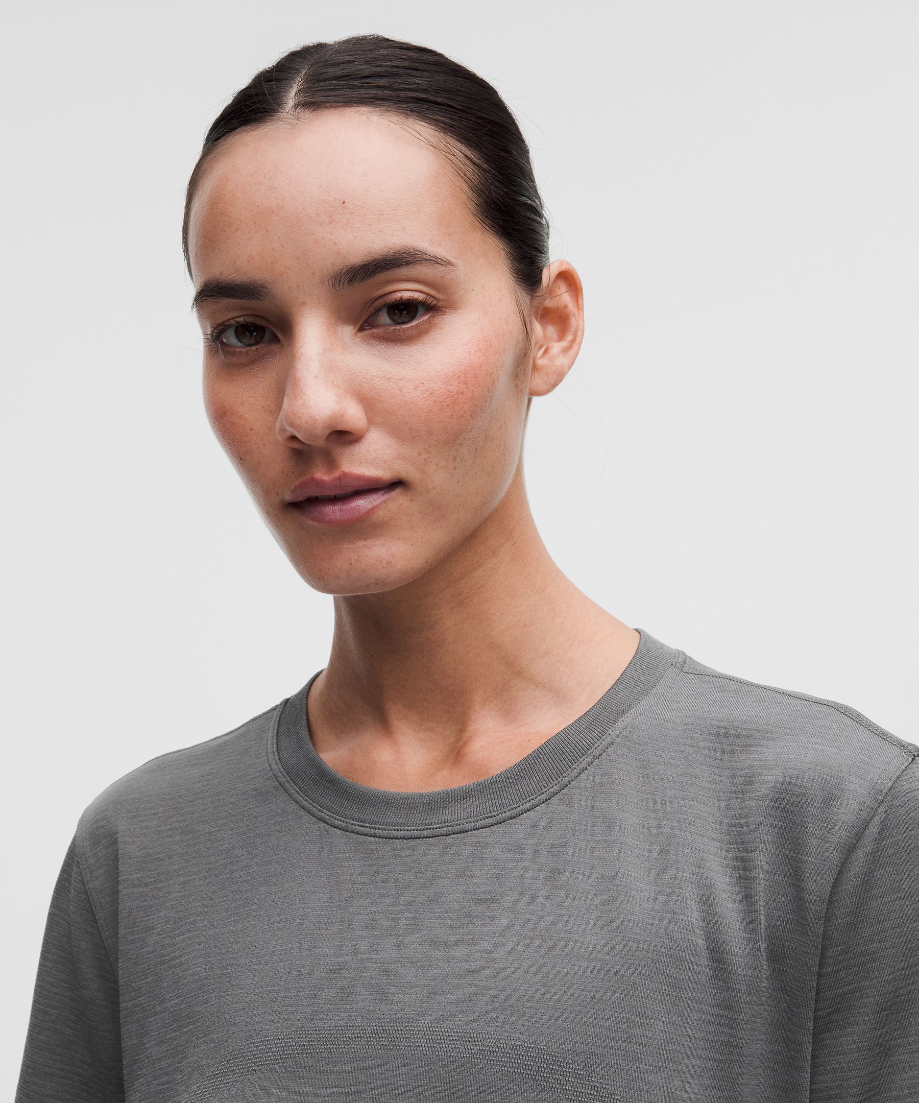T-shirt Swiftly coupe d&eacute;contract&eacute;e *Coupe revisit&eacute;e