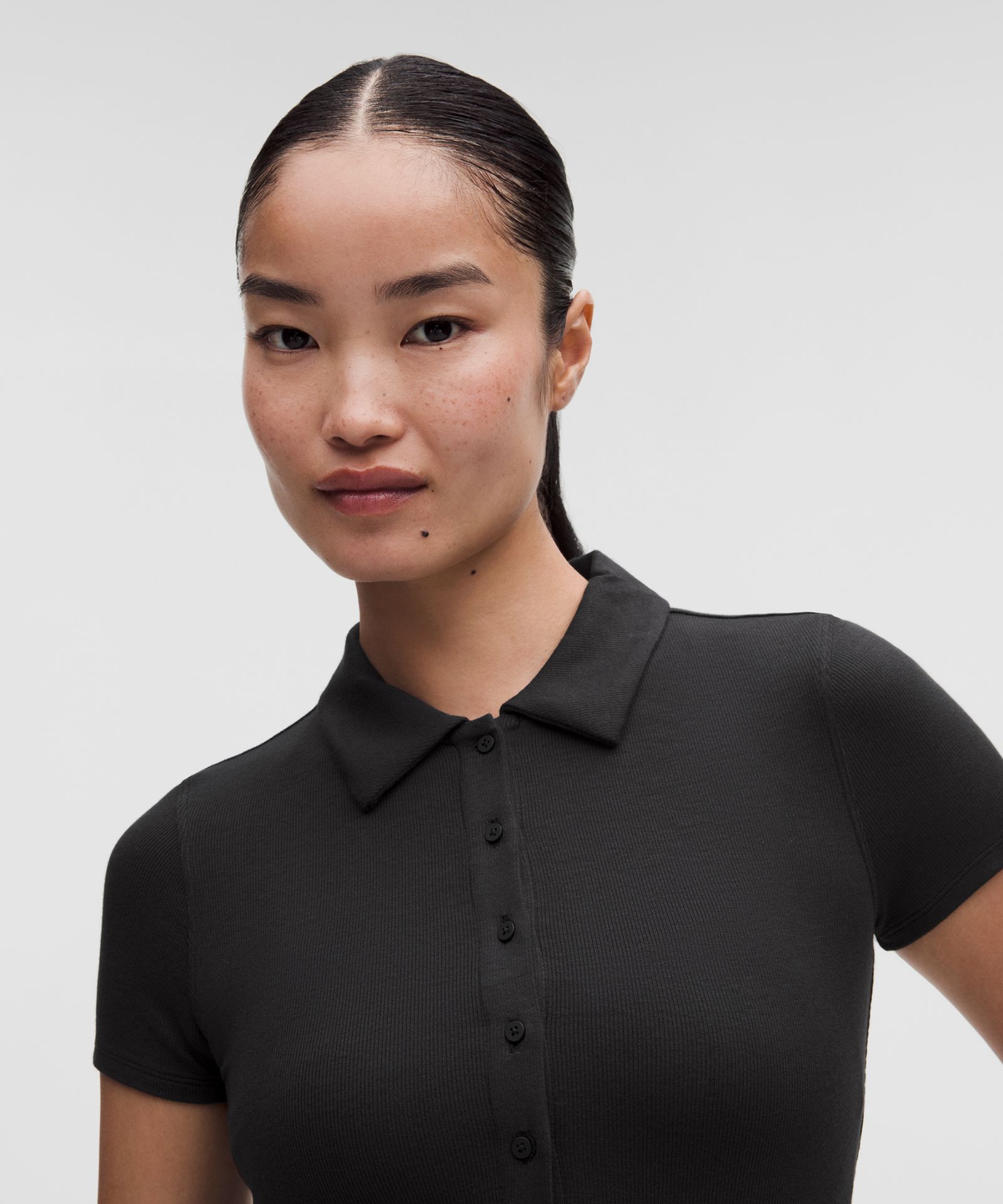 Женская рубашка с коротким рукавом Lululemon Button-Up Collared — фото 4