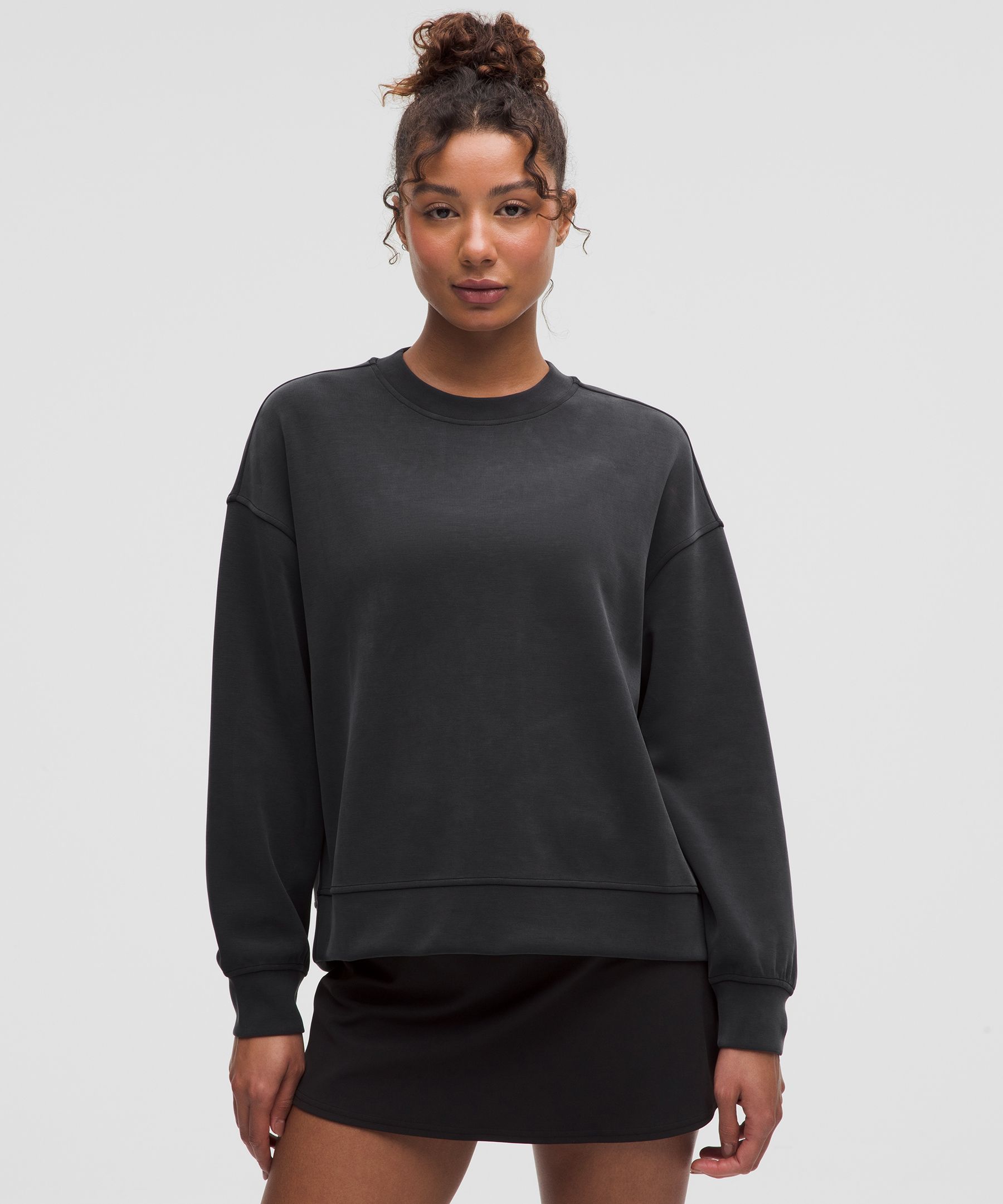 Softstreme Crewneck Oversized Pullover - Black,Neutral