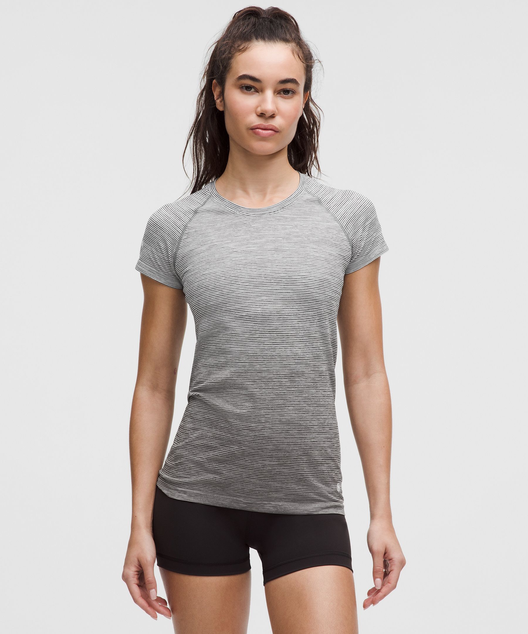 Team Canada Swiftly Tech Short-Sleeve Shirt 2.0 Hip Length *CPC Logo