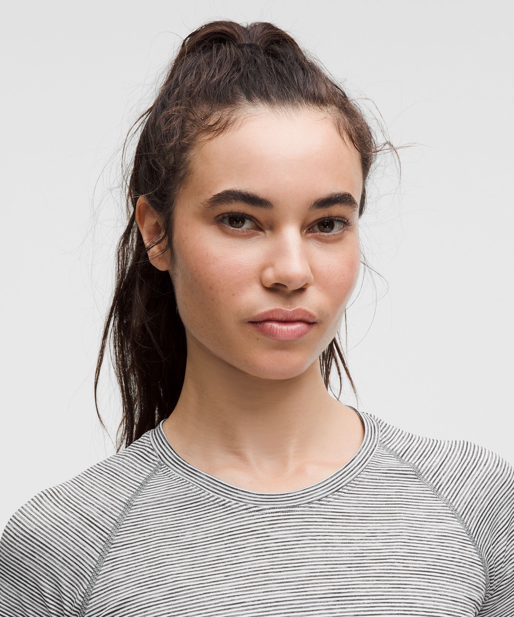 Team Canada Swiftly Tech Short-Sleeve Shirt 2.0 Hip Length *CPC Logo