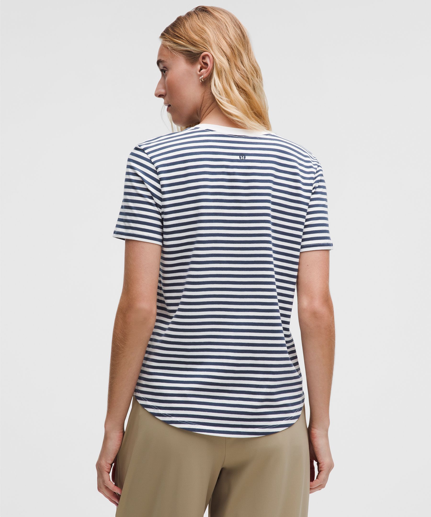 Lululemon Love V-neck T-shirt In Black
