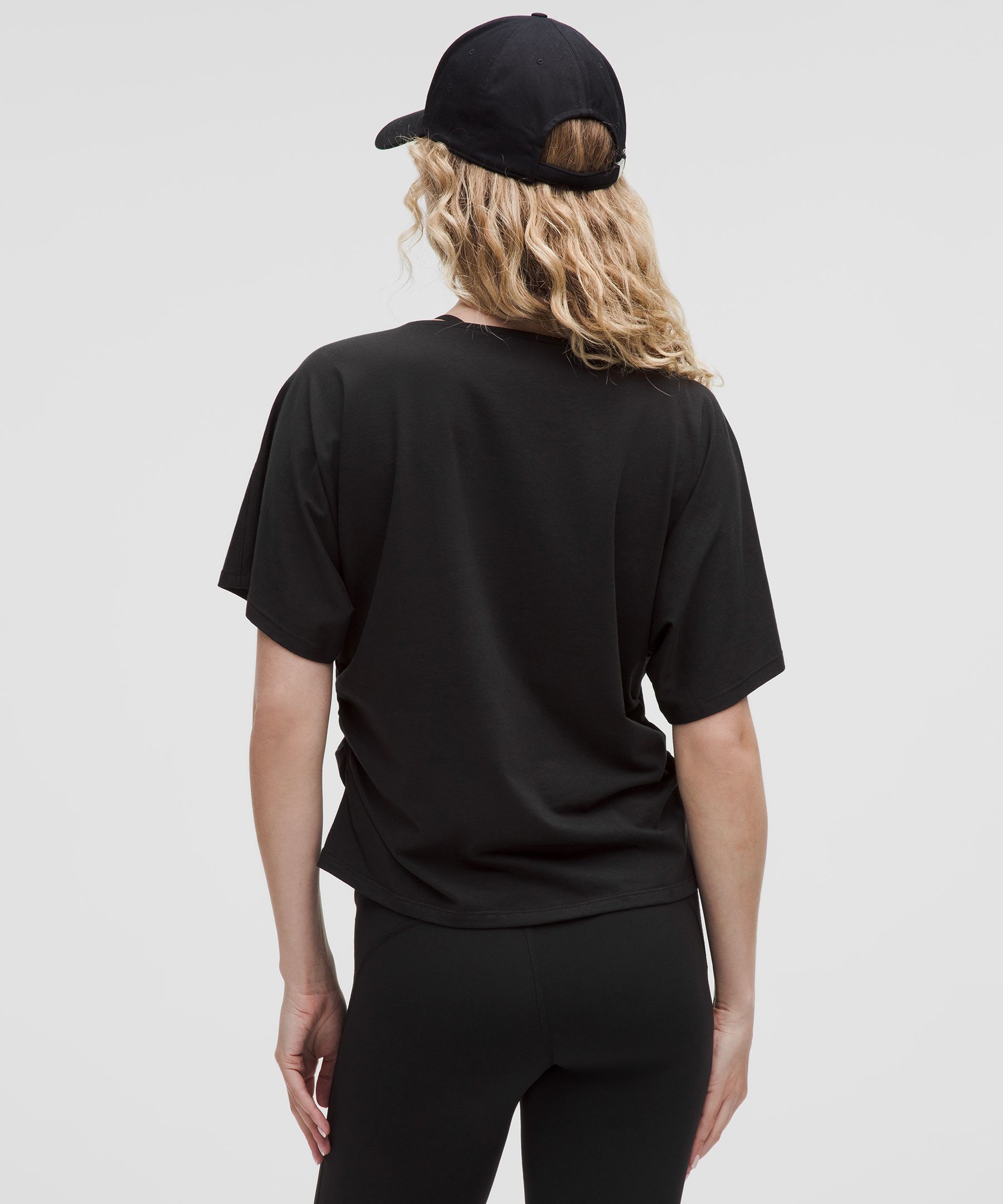 lululemon☆オーガニックコットン・ボートネック Ruched Tシャツ lululemon☆オーガニックコットン・ボートネック Ruched Tシャツ