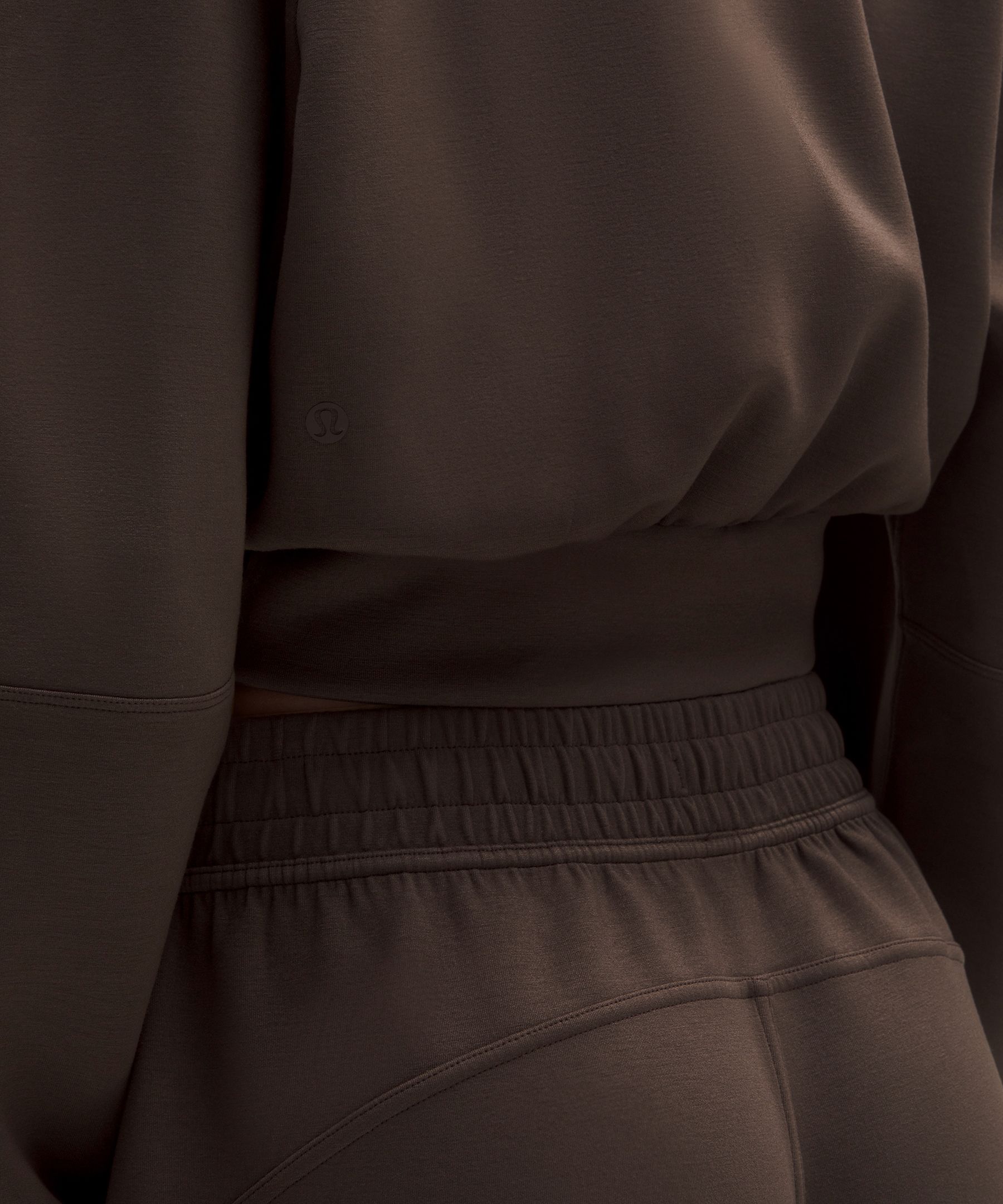 Smooth Spacer Cropped Pullover *Wash