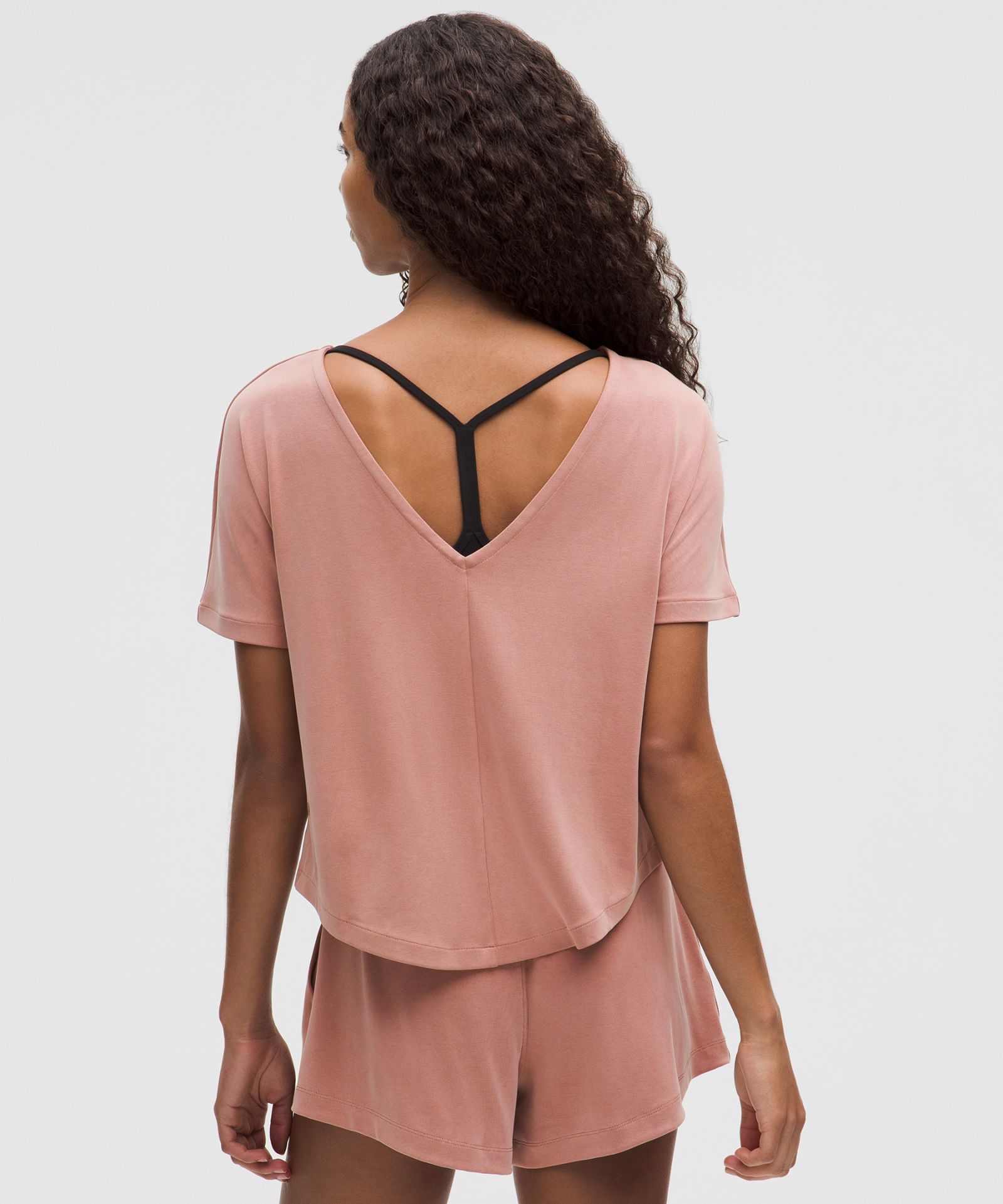 Lululemon Drapey Softstreme Boatneck Short-Sleeve Shirt — фото 3