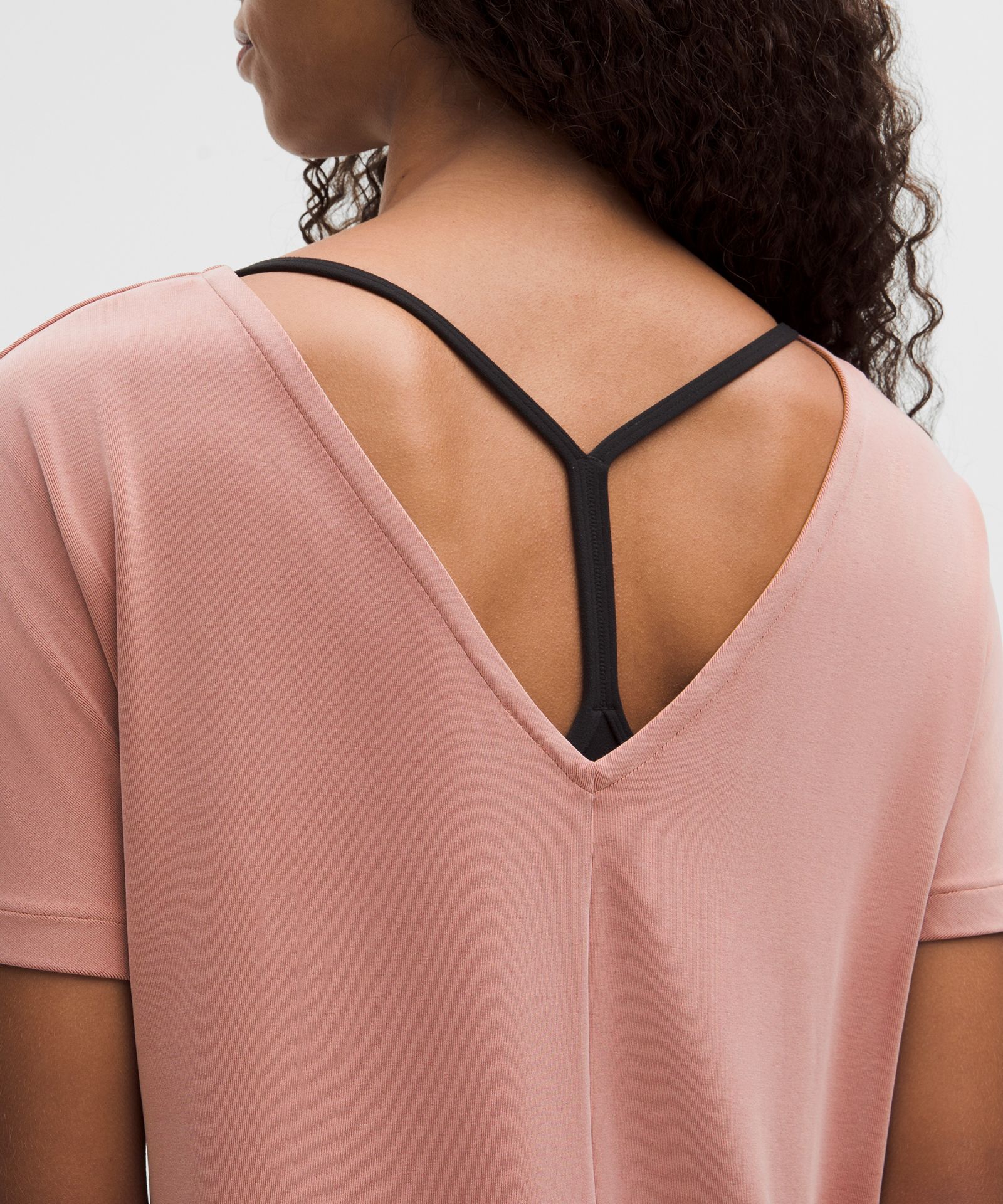 Lululemon Drapey Softstreme Boatneck Short-Sleeve Shirt — фото 5