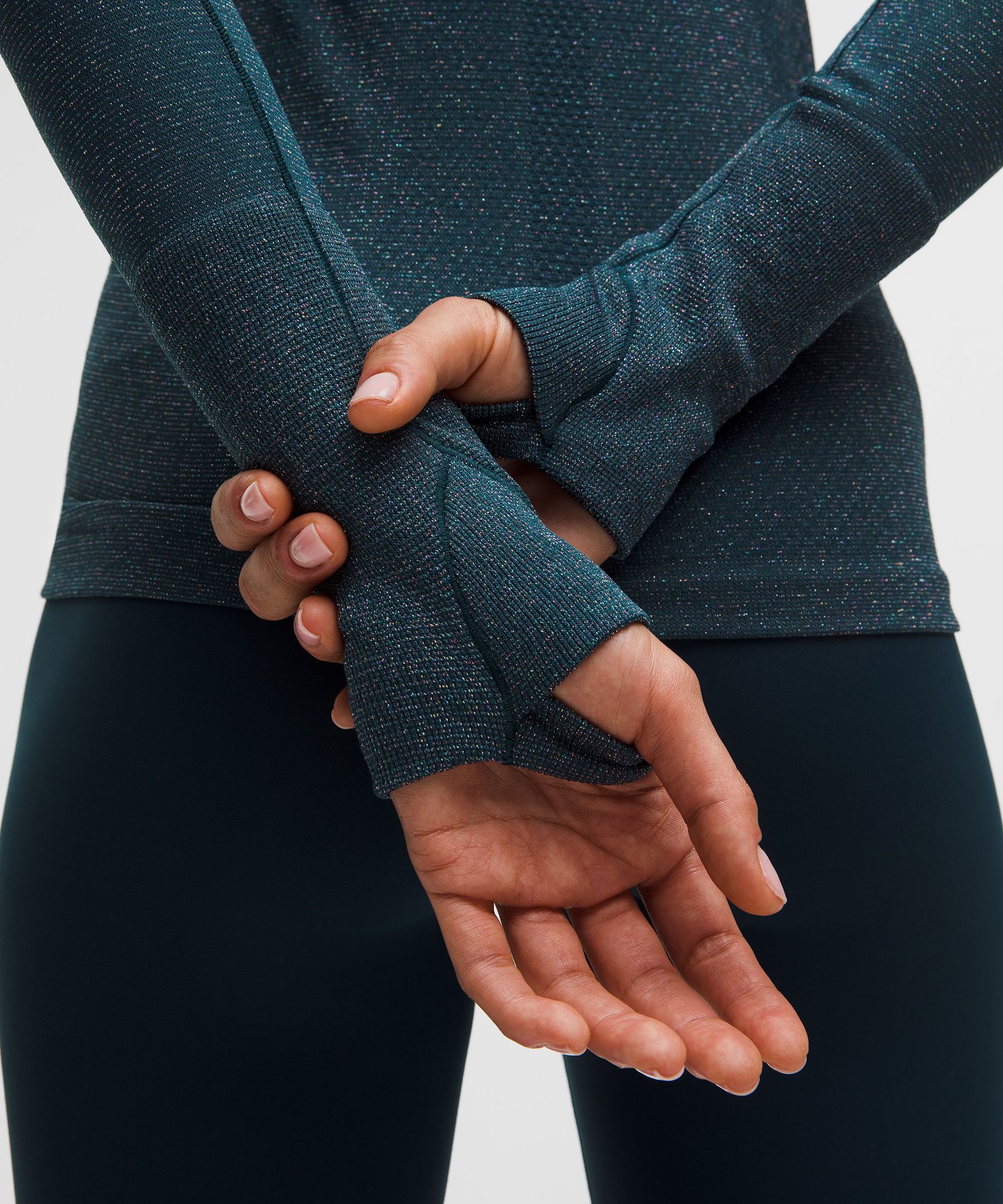 Swiftly Tech Long-Sleeve Shirt 2.0 Hip Length