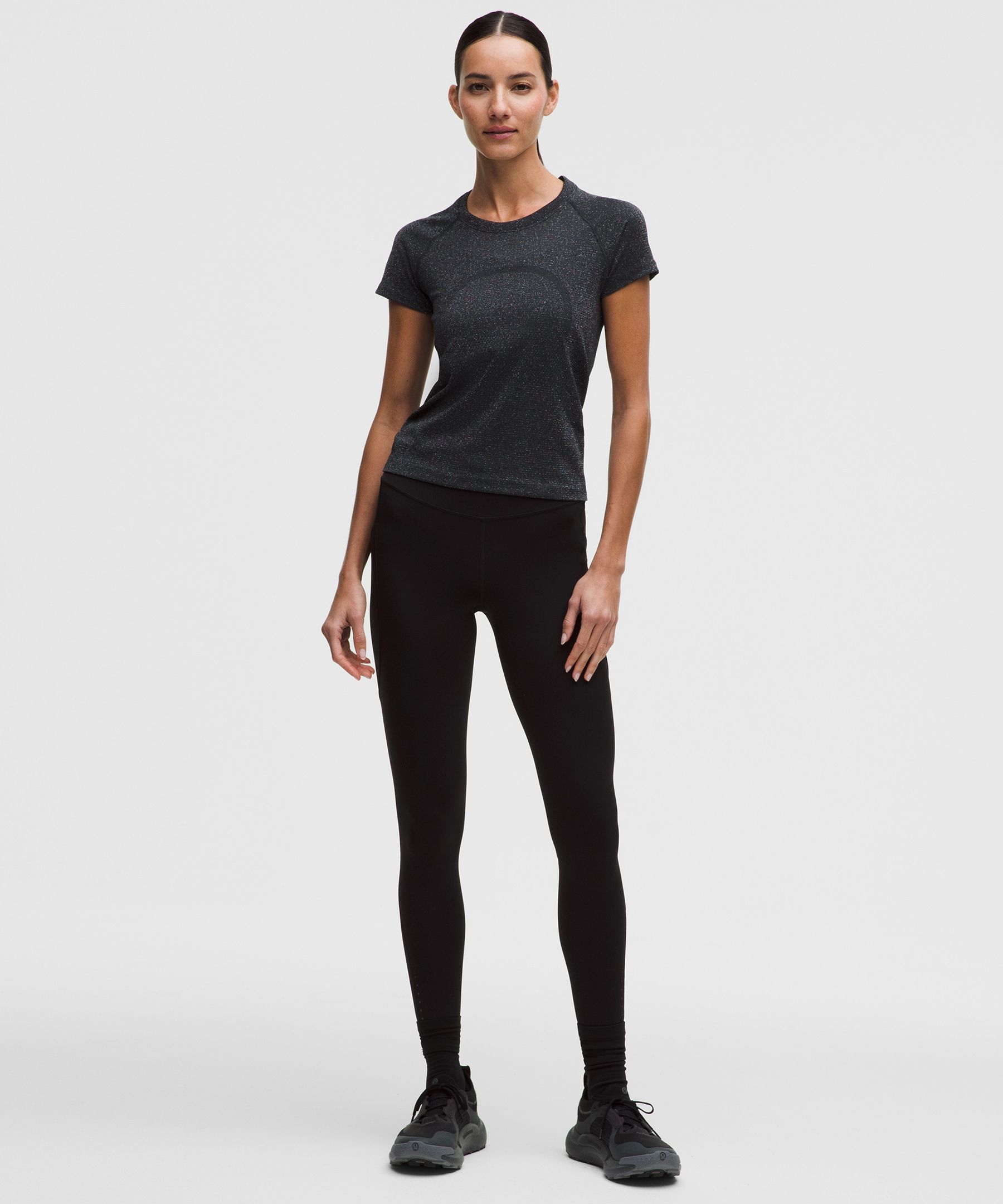 Swiftly Tech Short-Sleeve Shirt 2.0 Waist Length *Sparkle