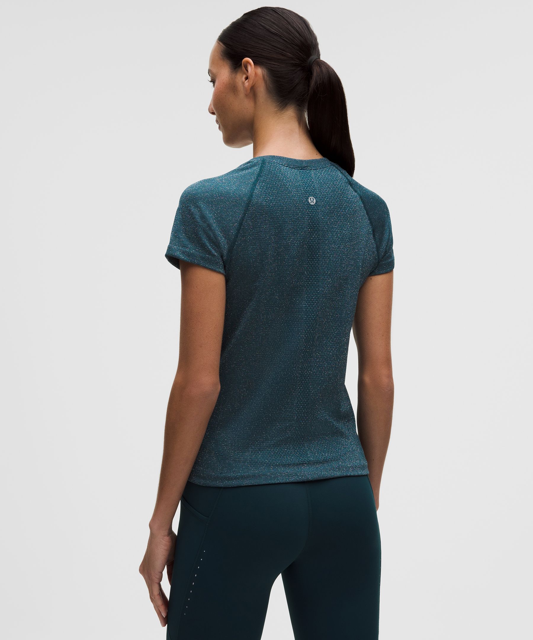 Swiftly Tech Short-Sleeve Shirt 2.0 Waist Length *Sparkle