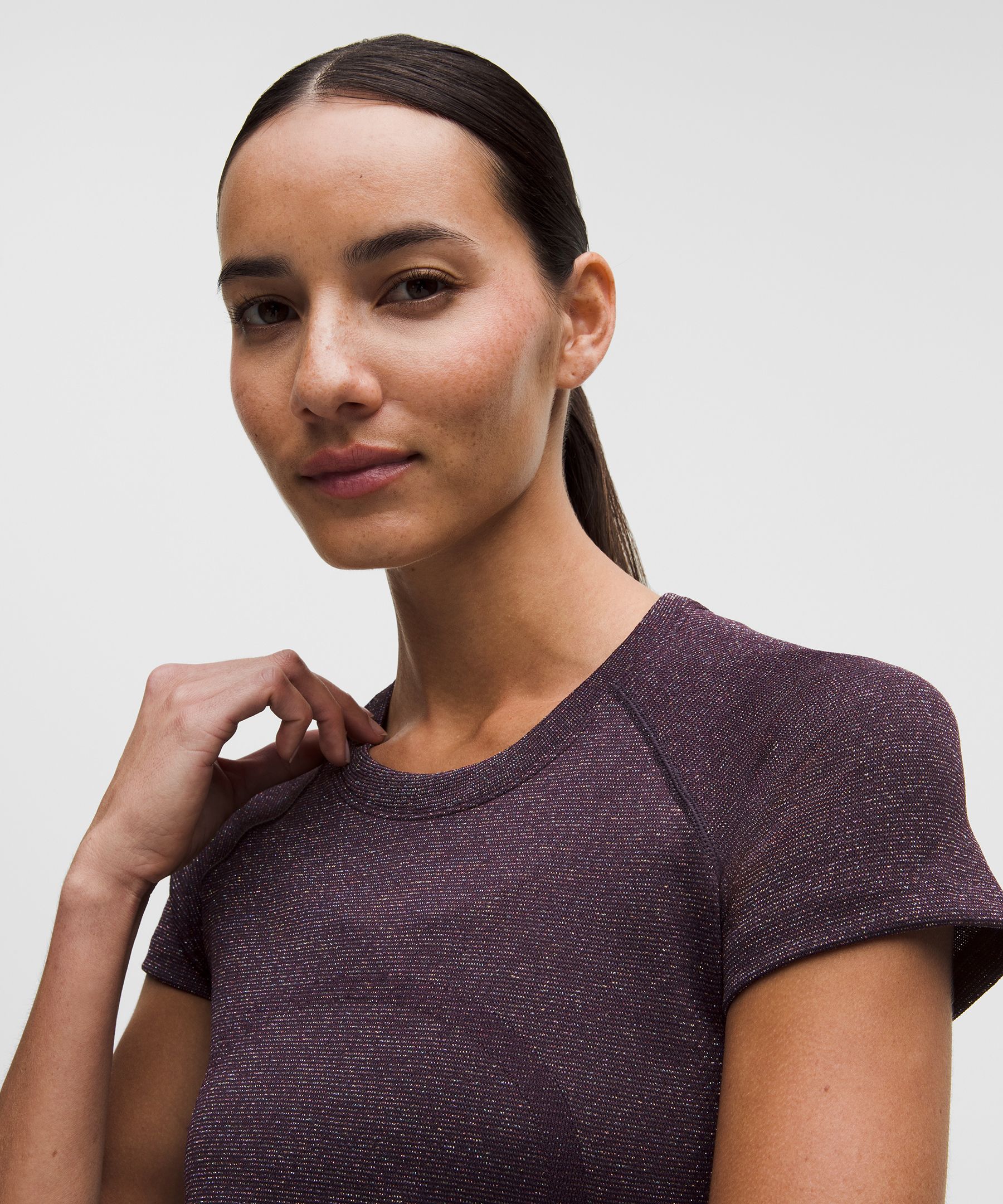 Swiftly Tech Short-Sleeve Shirt 2.0 Hip Length *Sparkle