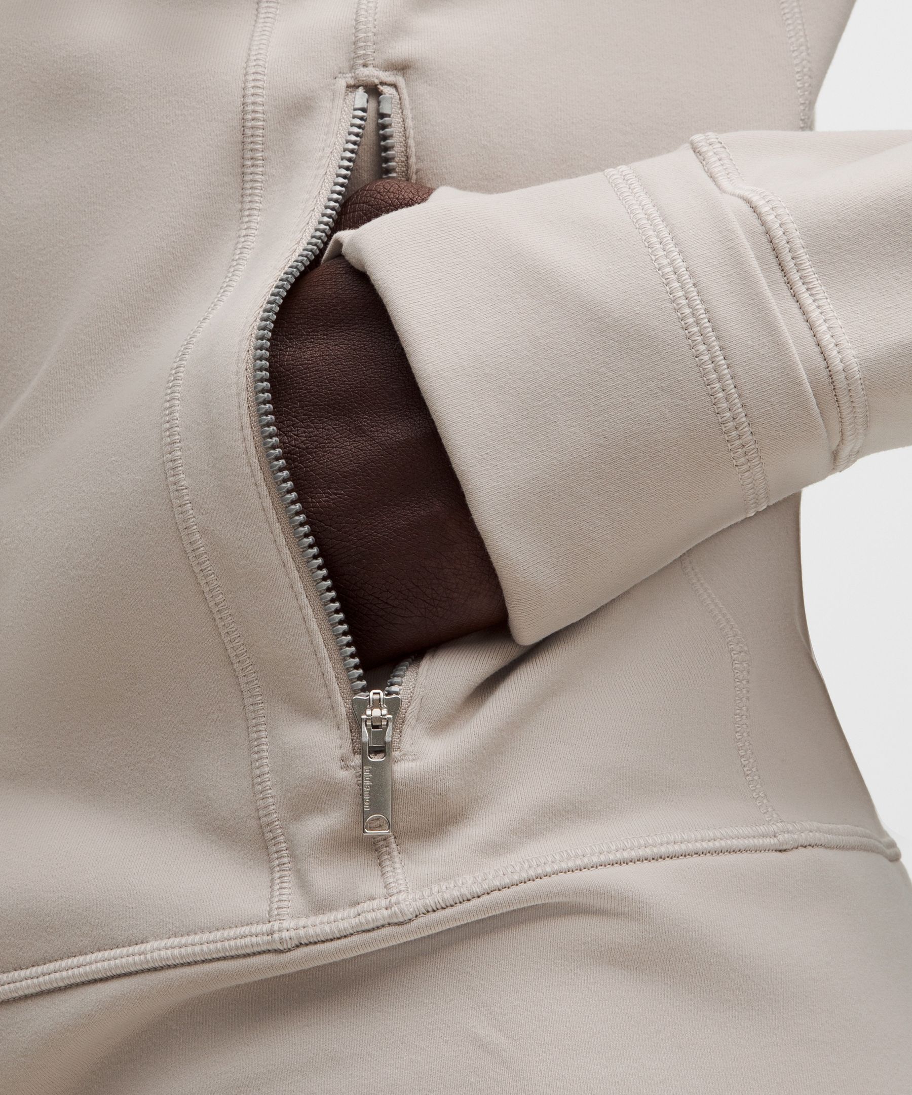 Define Track Jacket *Luon
