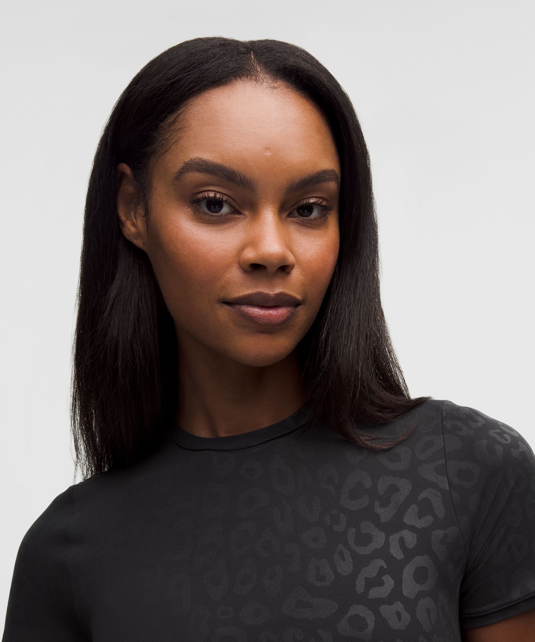 Lululemon Wundermost Ultra-soft Nulu Crewneck Cropped T-shirt In Black