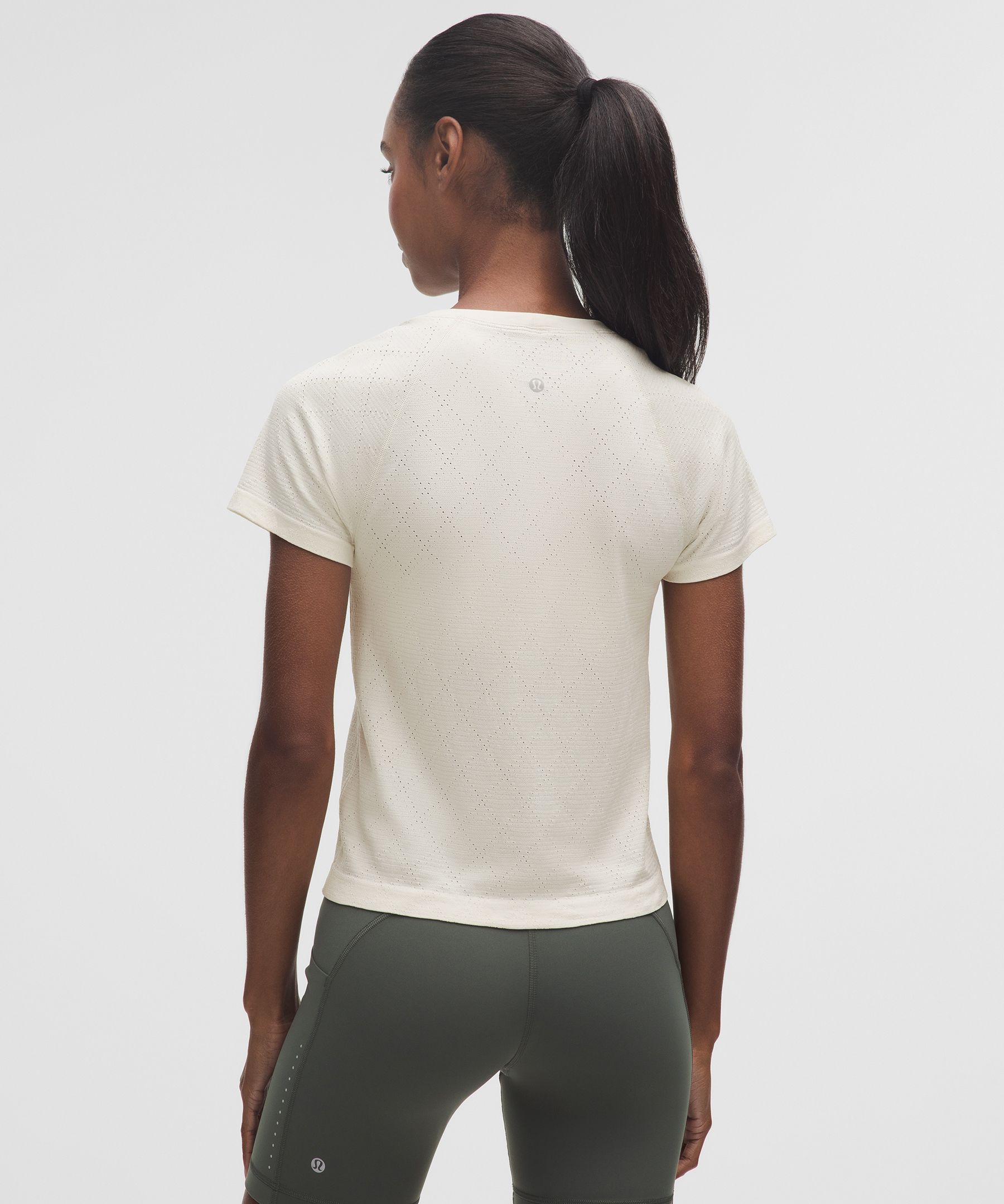 Swiftly Tech Short-Sleeve Shirt 2.0 *Waist Length | Women's