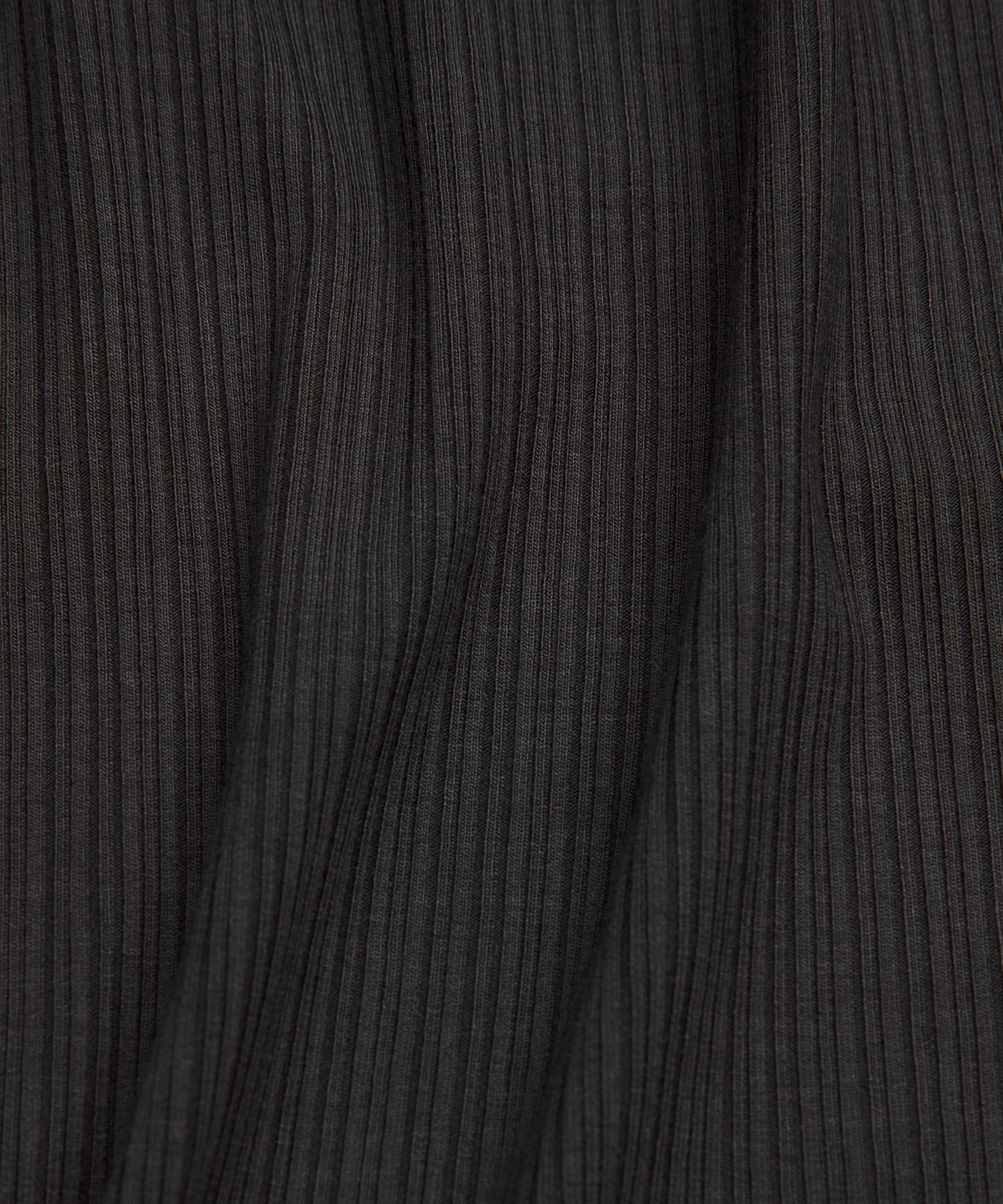 Hold Tight Micro-Rib Straight-Hem T-Shirt