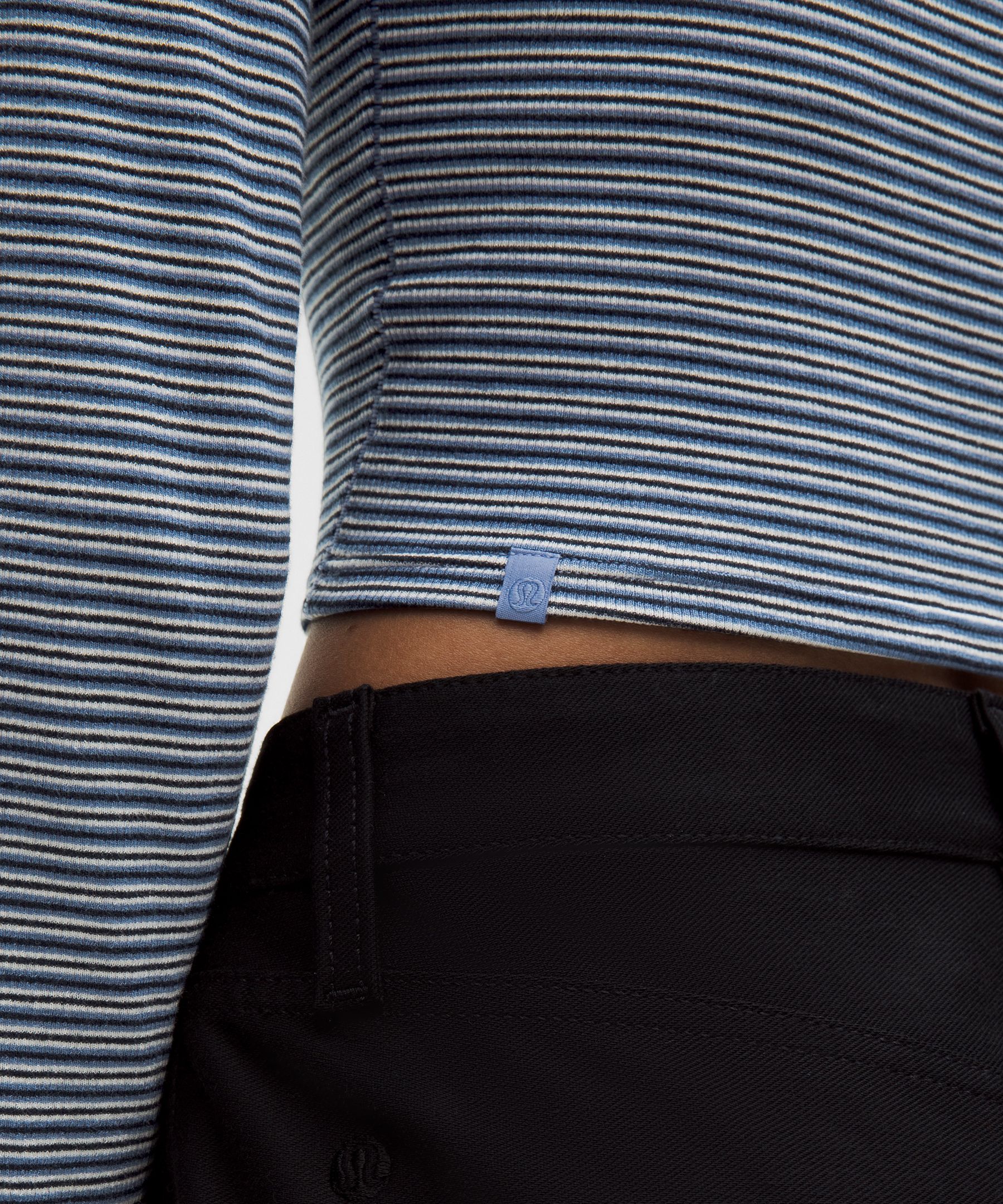 Hold Tight Straight-Hem Cropped Long-Sleeve Shirt