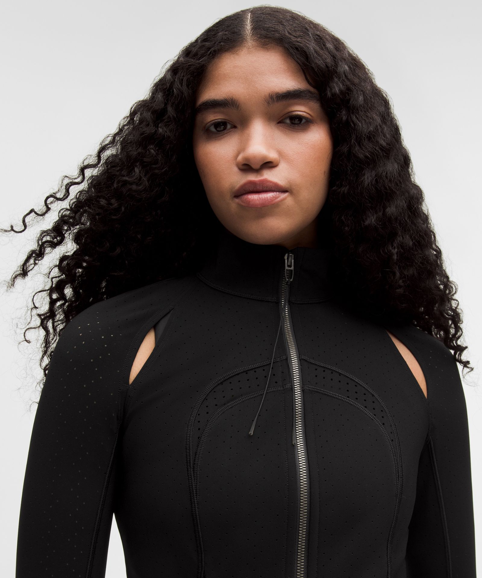 Женская куртка Lululemon Perforated Define — фото 4