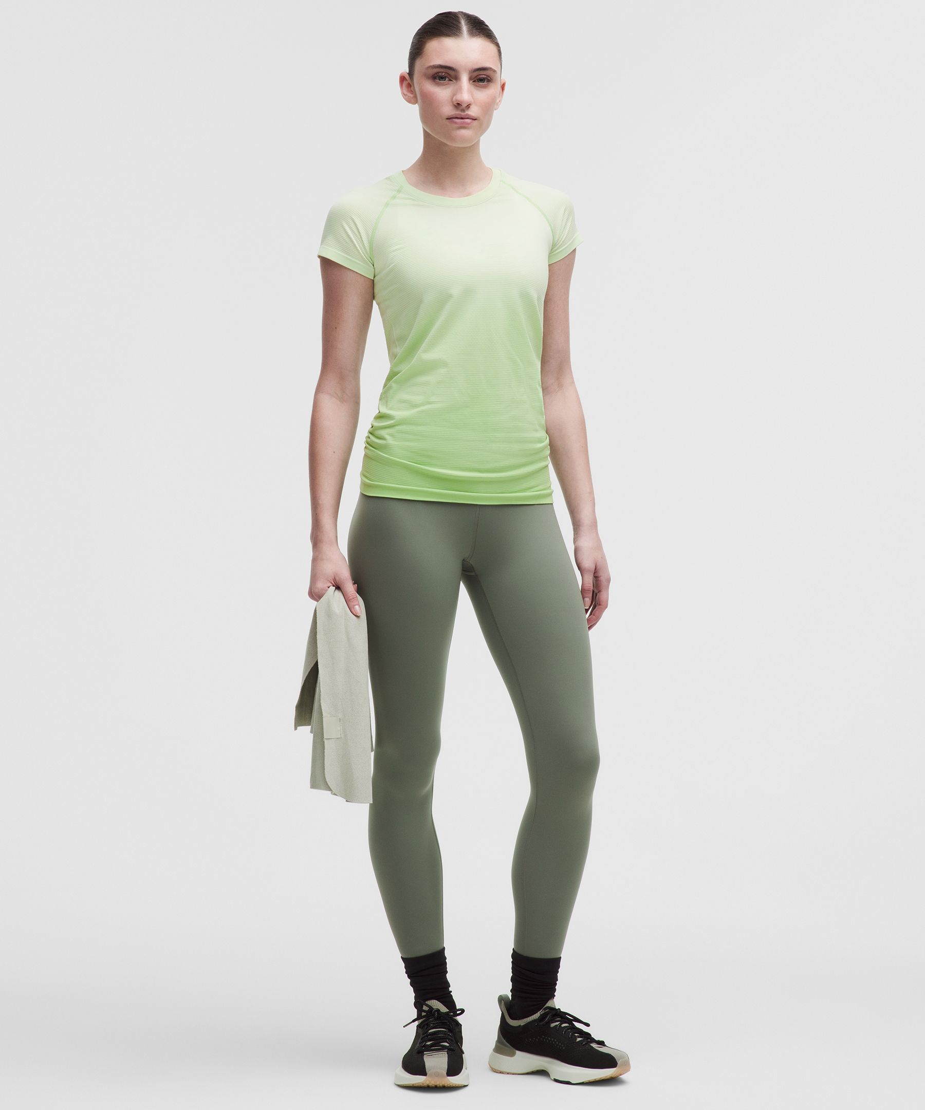 Swiftly Tech Short-Sleeve Shirt 2.0 *Hip Length | Lululemon EU