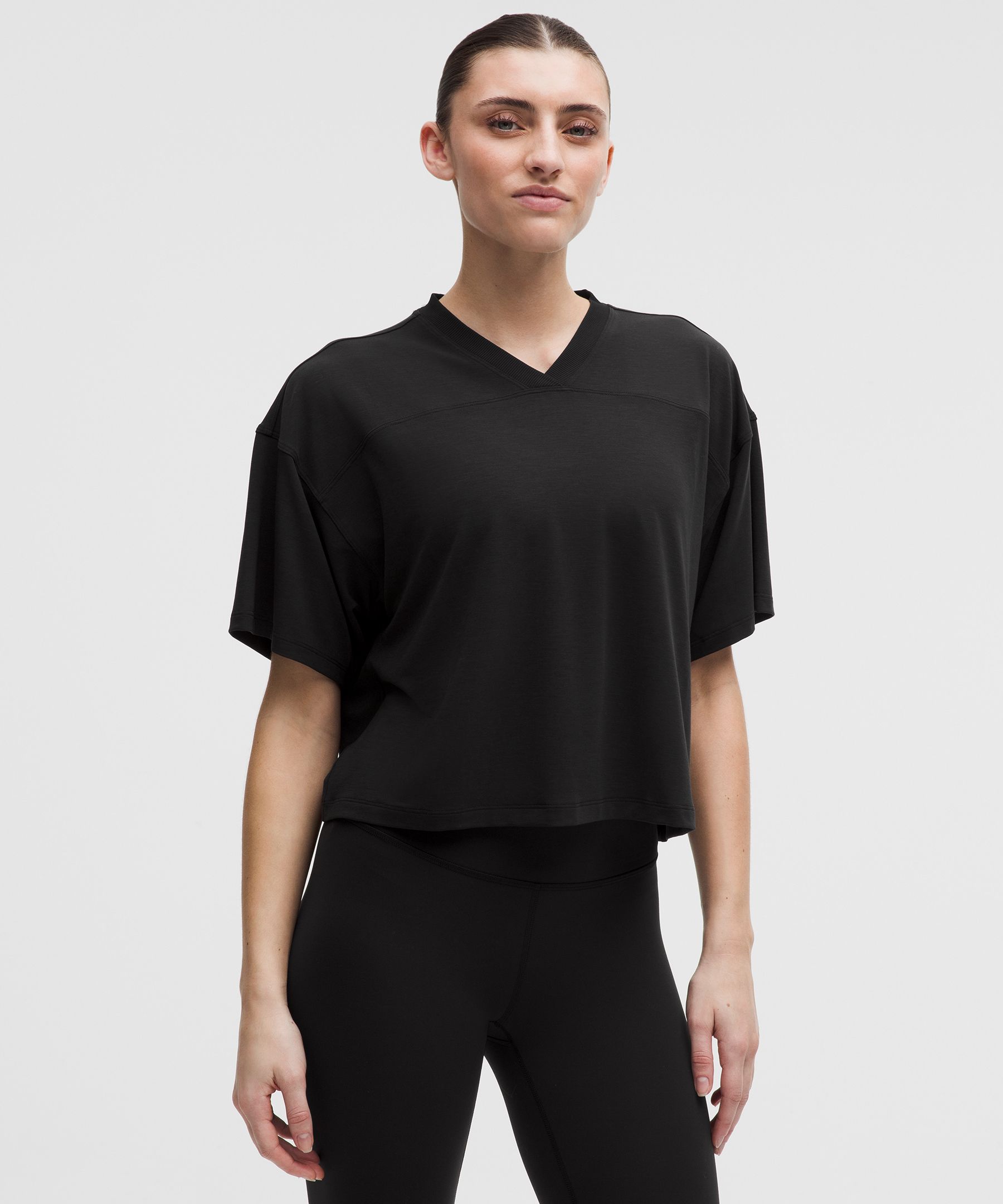 ジャージートレーニング VネックTシャツ | ショートスリーブ