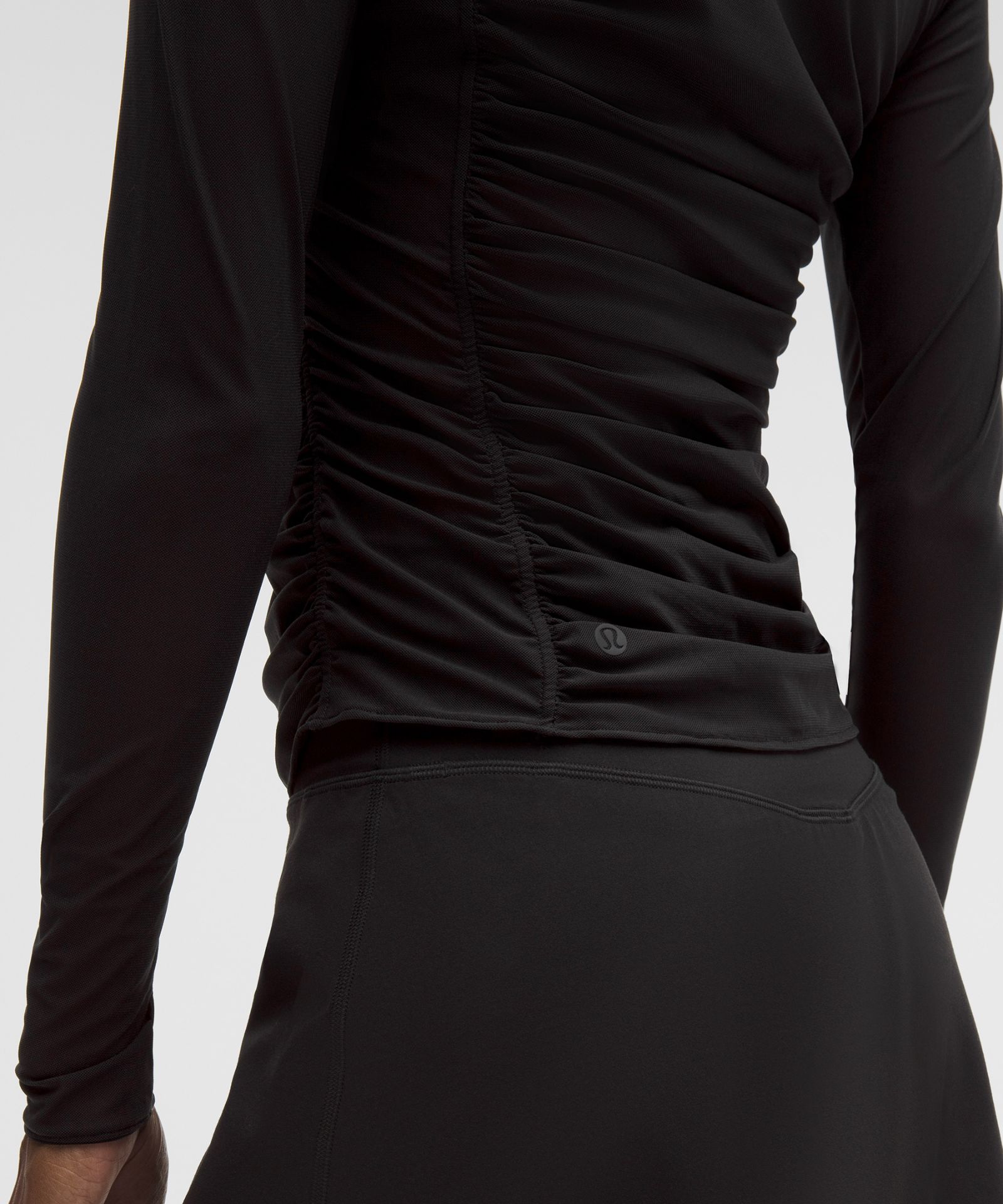 Lululemon Mesh Ruched Long-Sleeve Shirt — фото 5