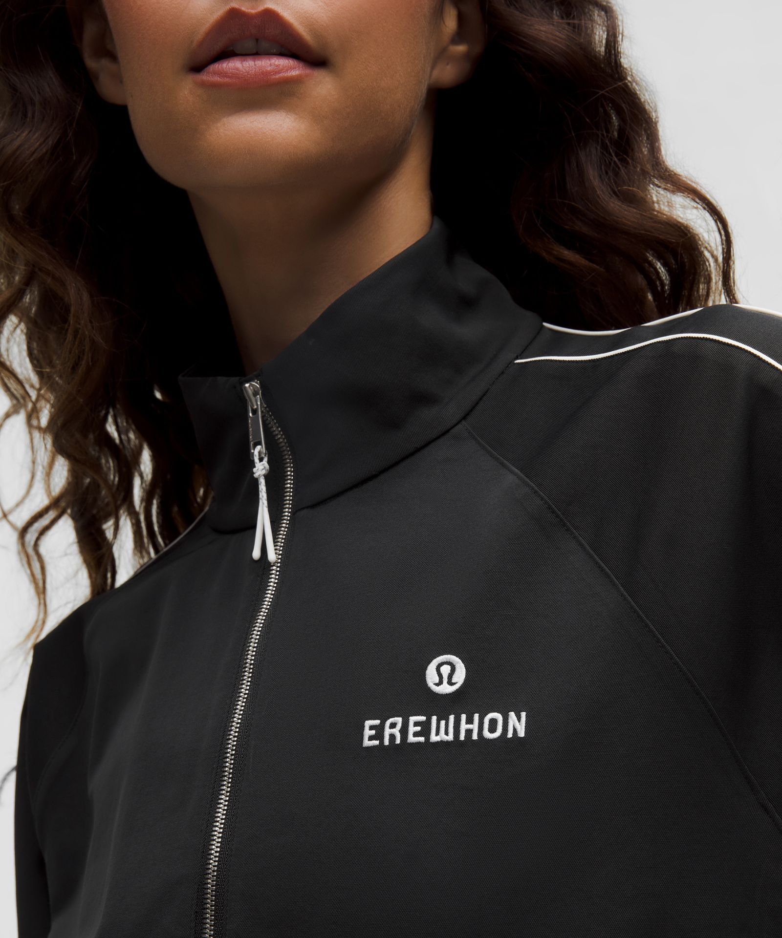 Женская куртка Lululemon Brentwood Track — фото 5